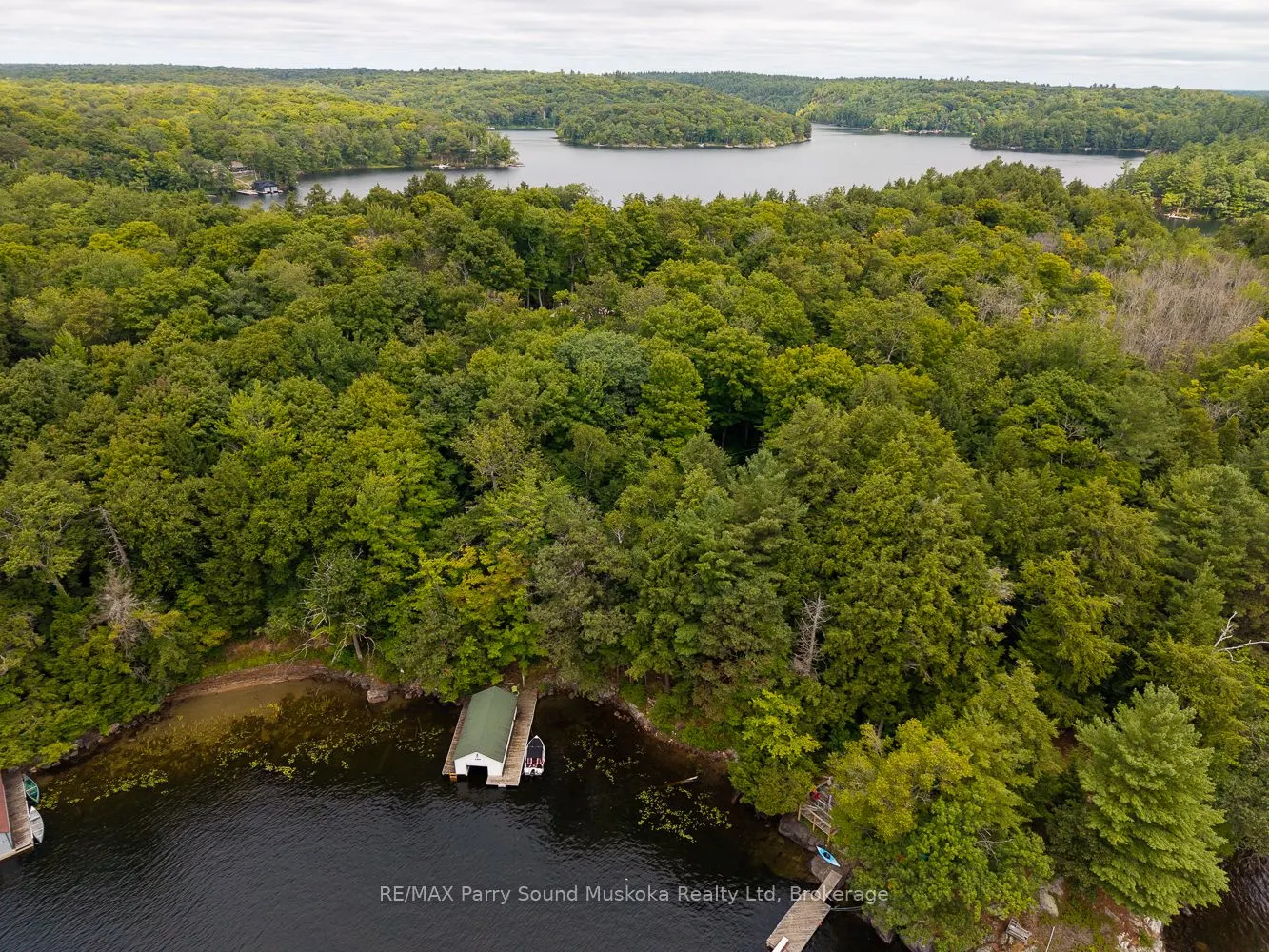 897 897172 WA Horseshoe Lake