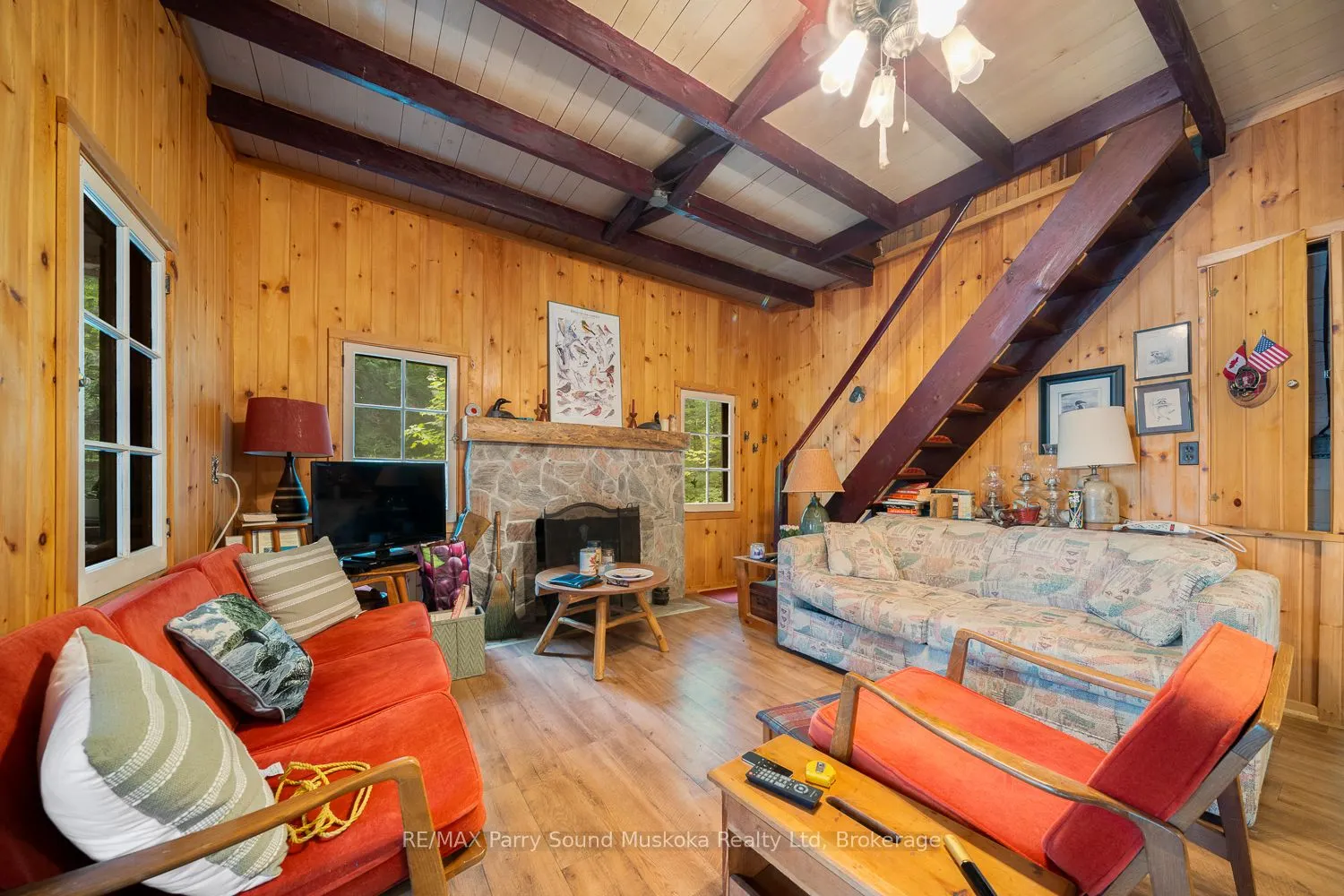 897 897172 WA Horseshoe Lake