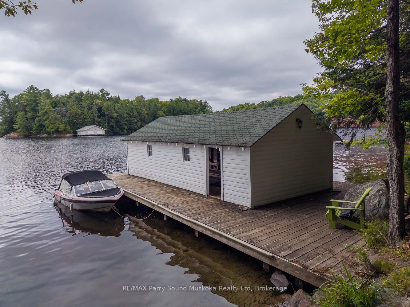 897 897172 WA Horseshoe Lake