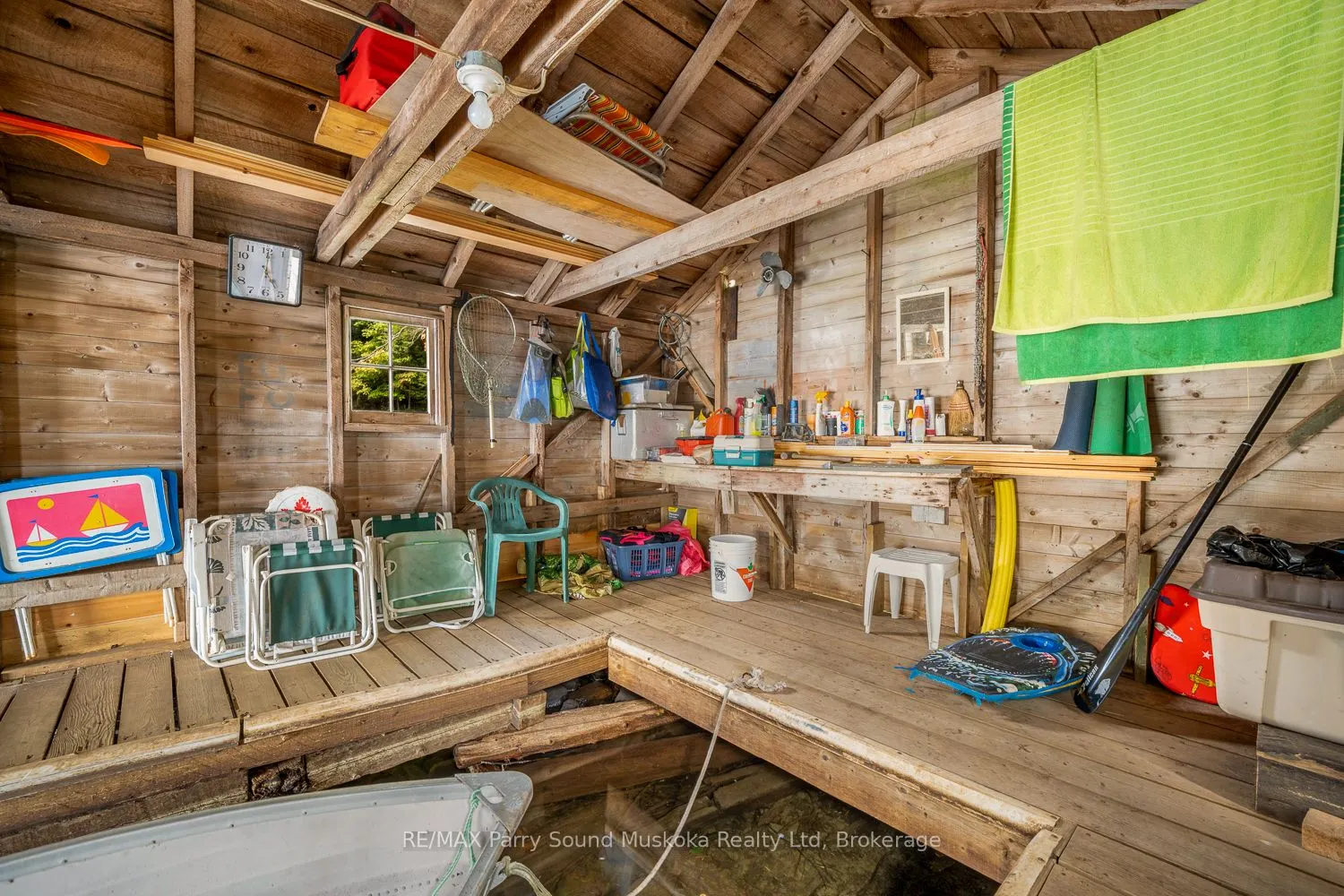 897 897172 WA Horseshoe Lake