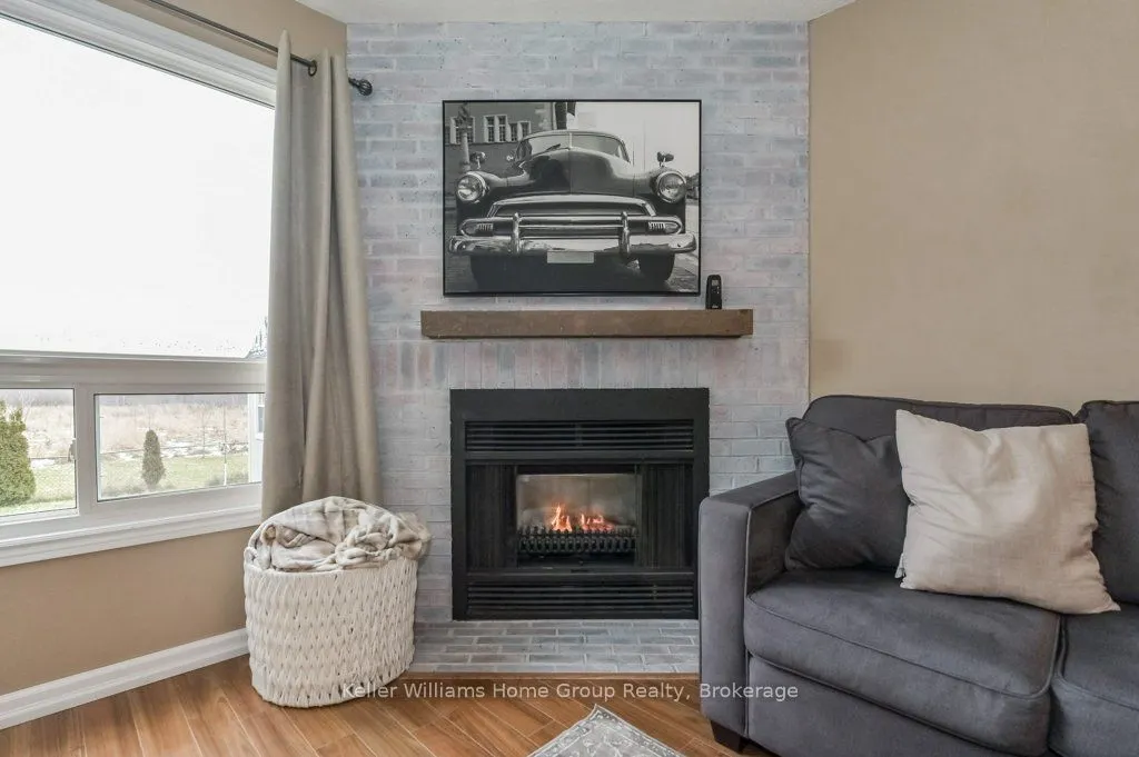 434 Black Street