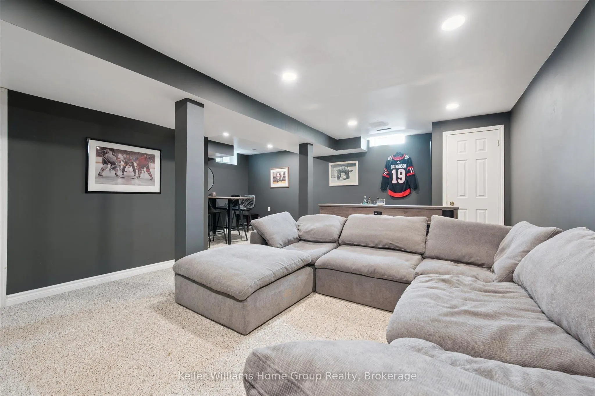 434 Black Street