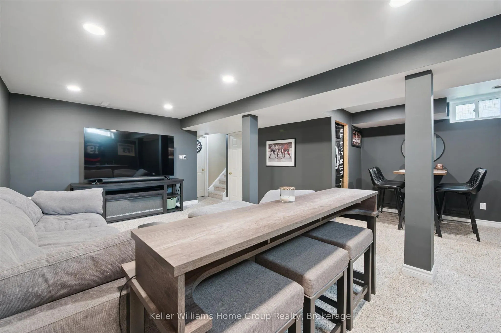 434 Black Street