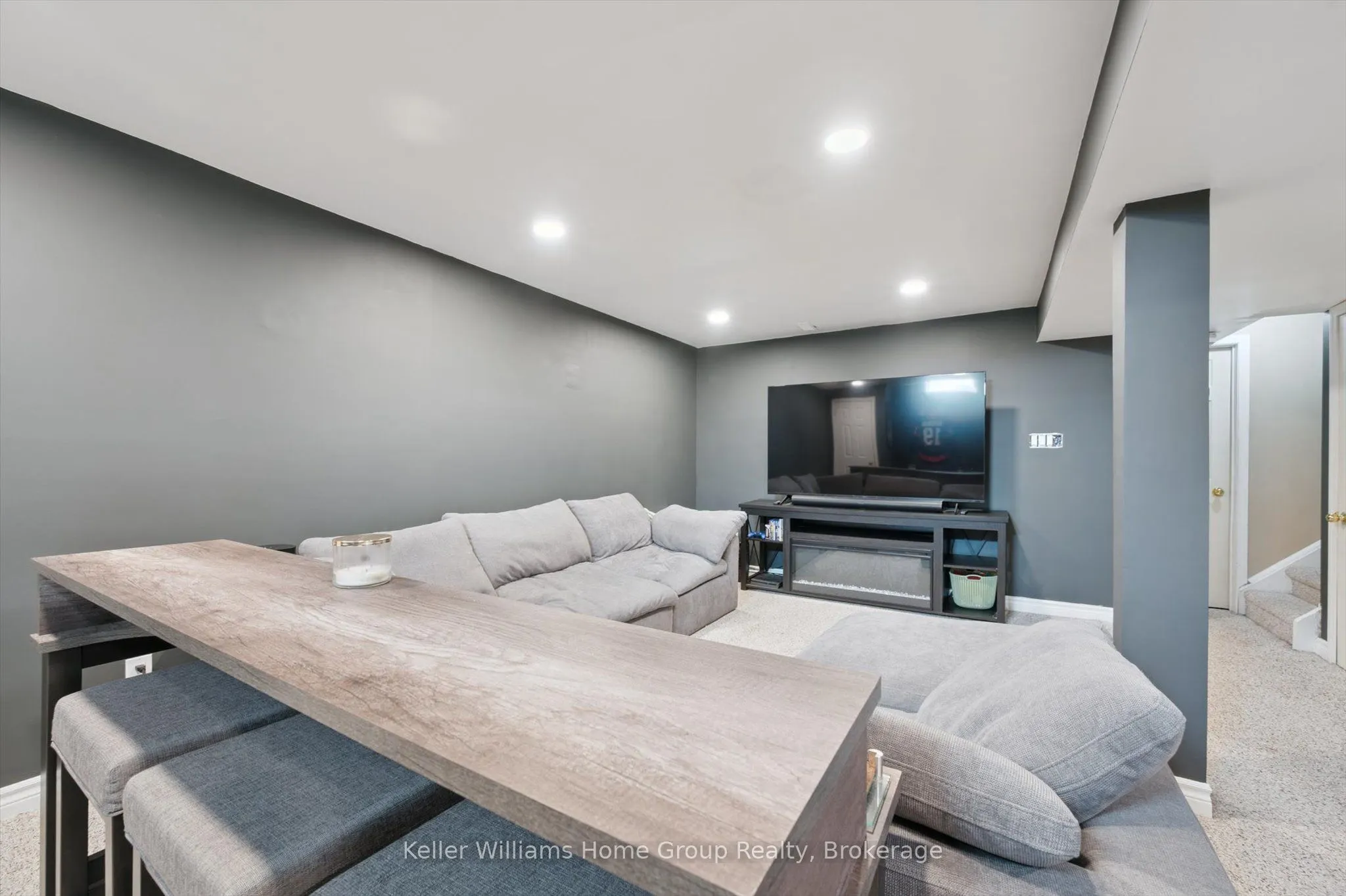 434 Black Street