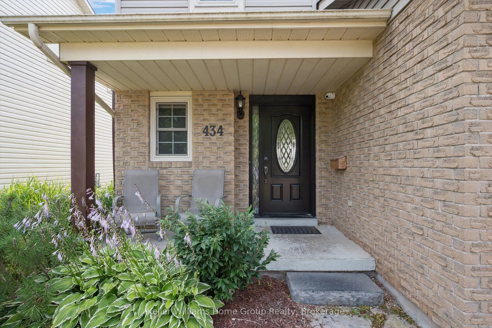 434 Black Street