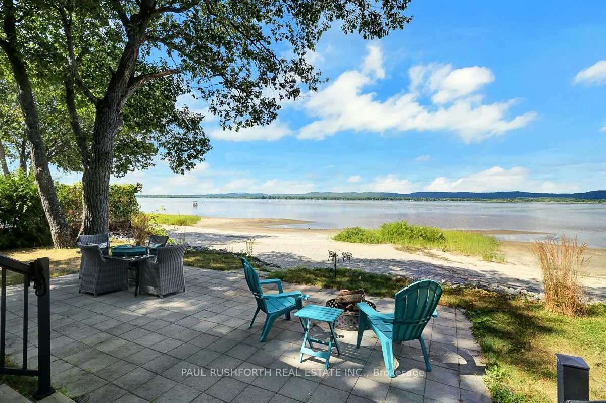 728 Bayview Drive