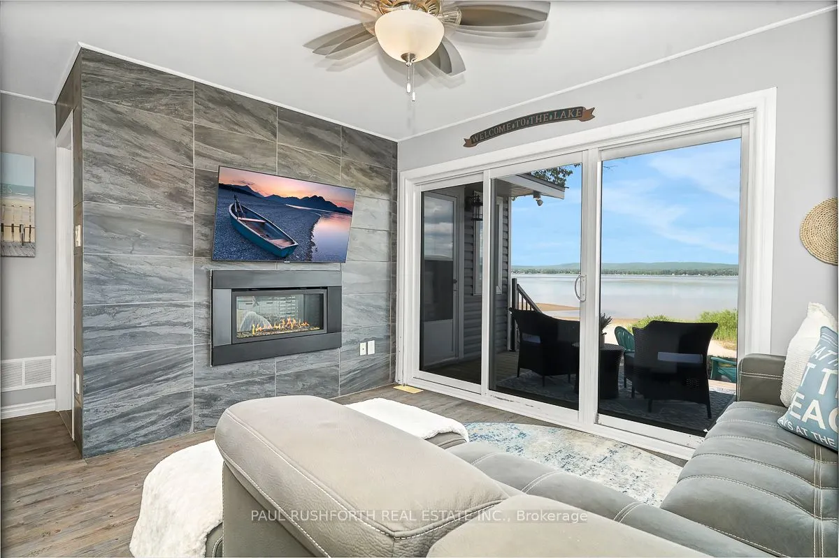 728 Bayview Drive