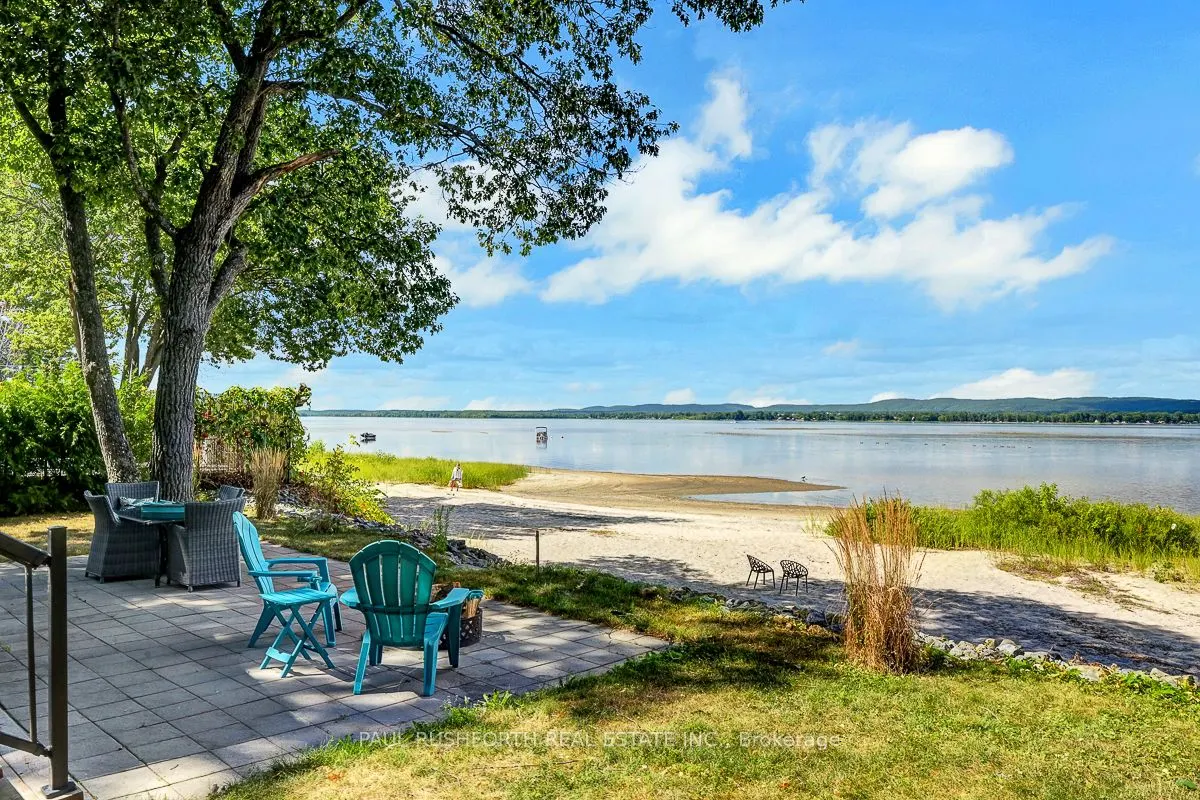 728 Bayview Drive