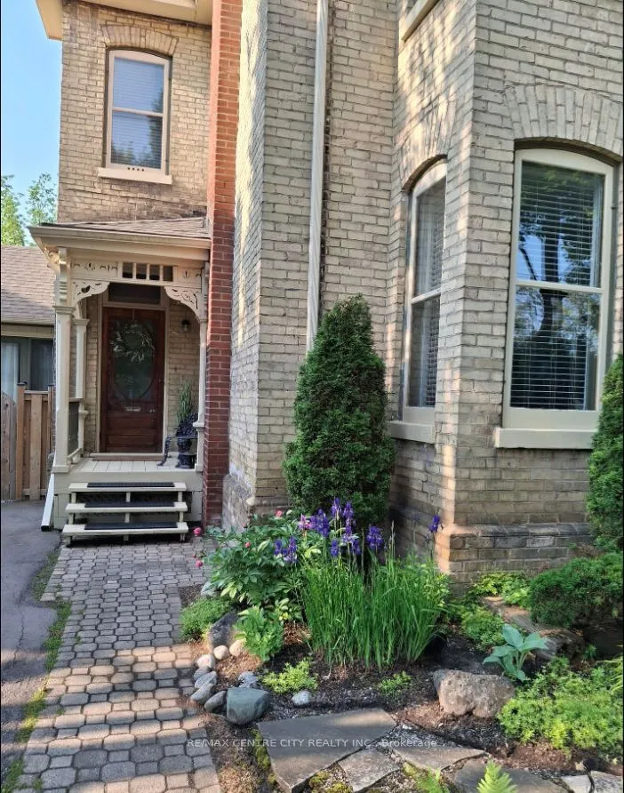 65 Bruce Street