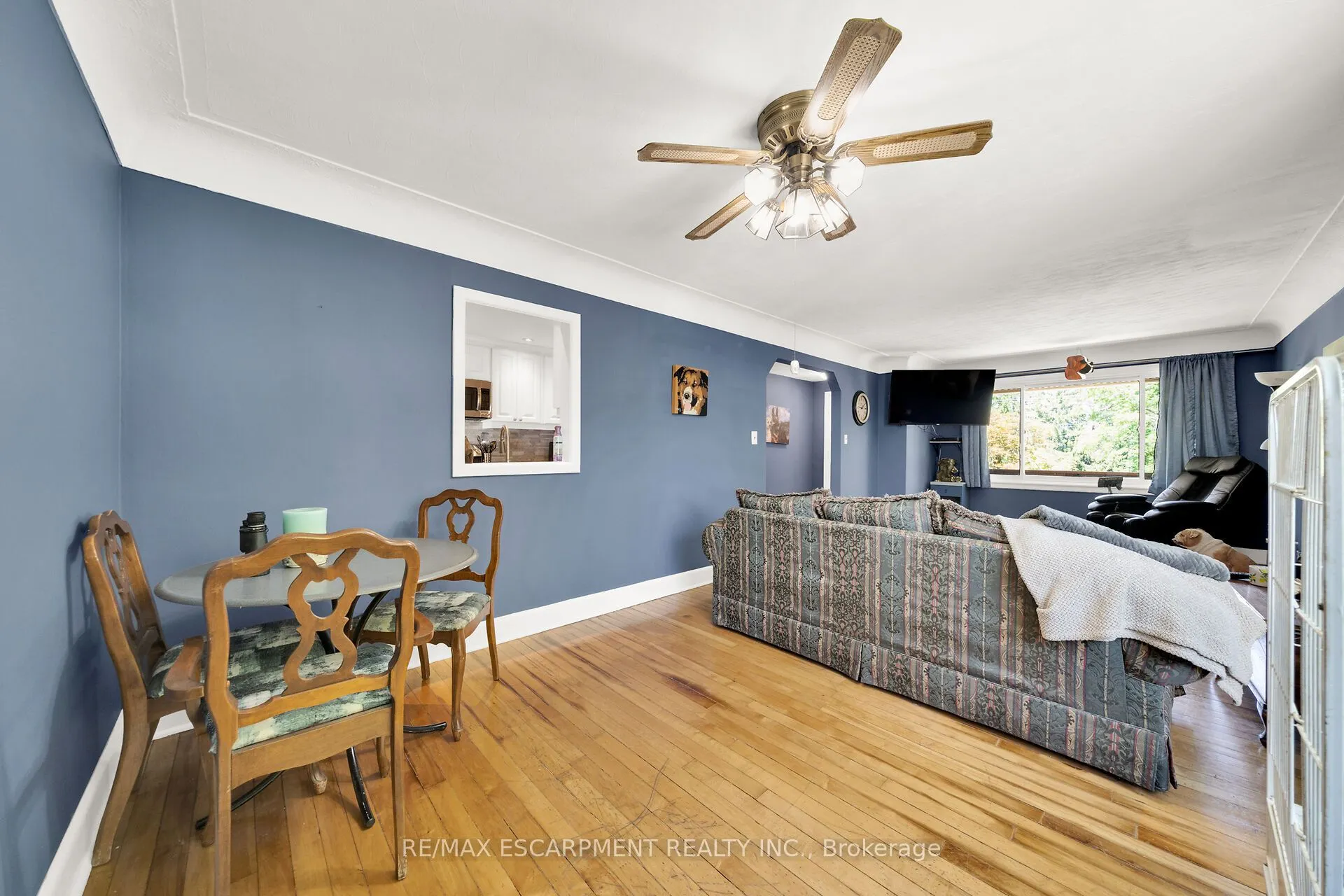 226 Carluke Road E