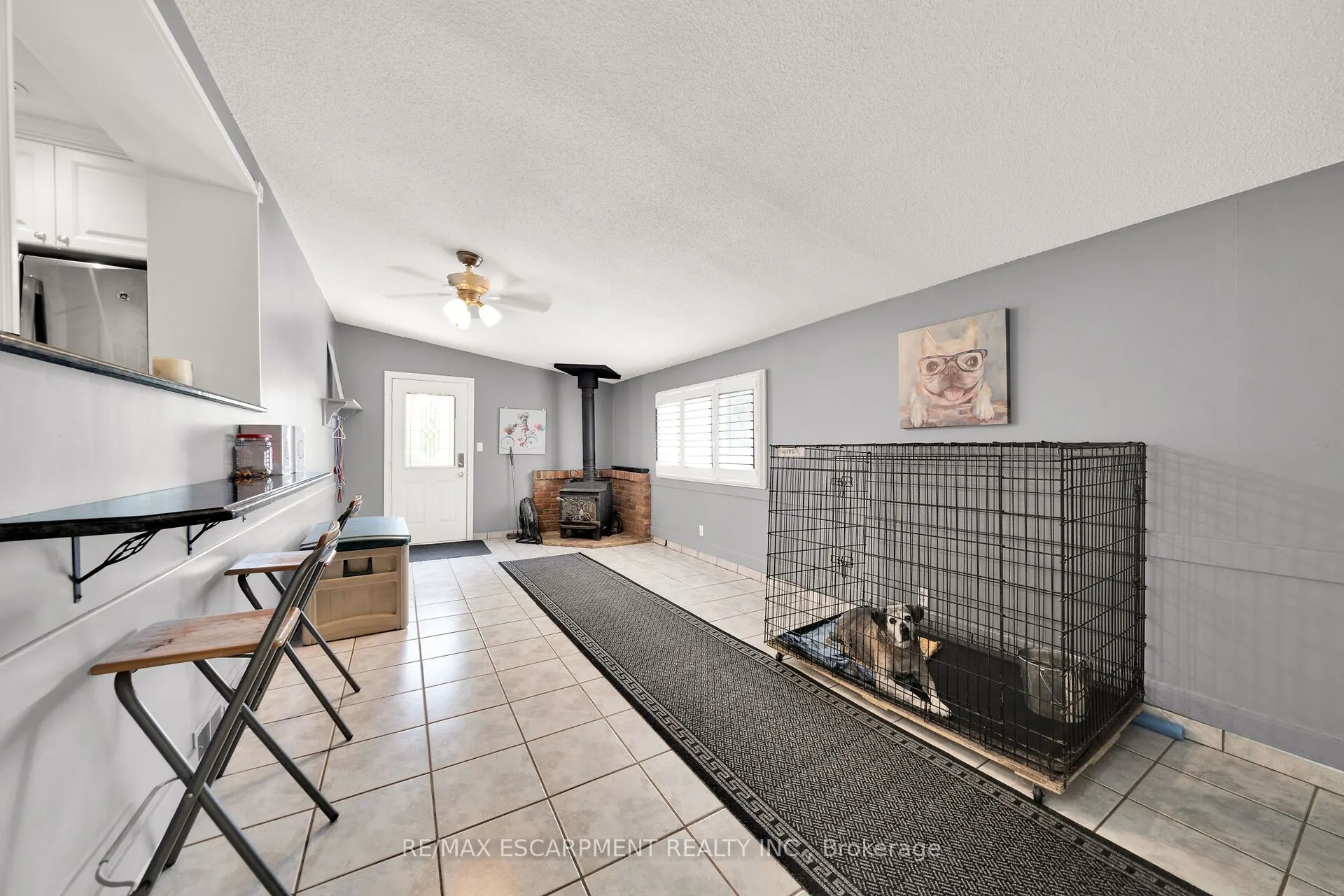 226 Carluke Road E