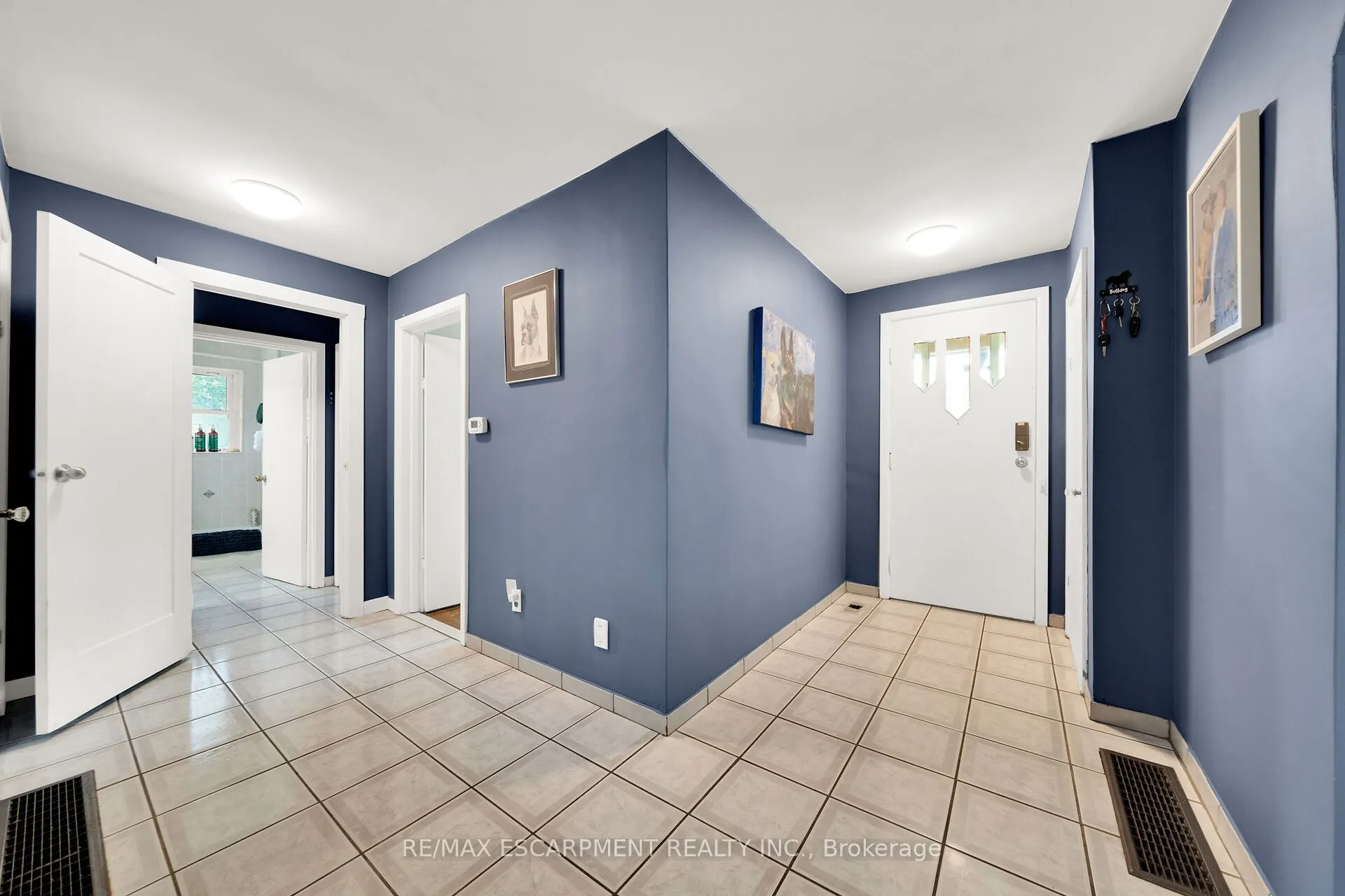 226 Carluke Road E