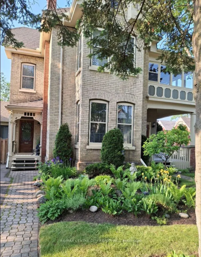 65 Bruce Street