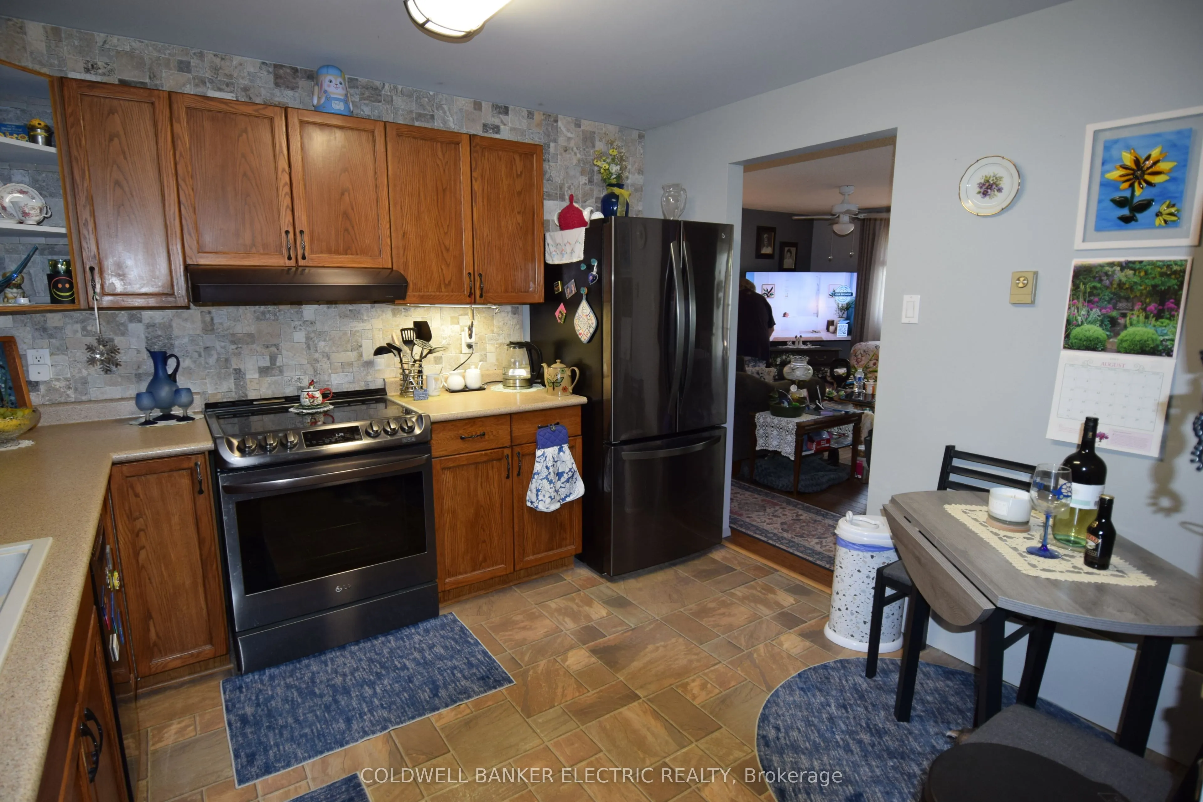 2418 Mountland Drive, #104
