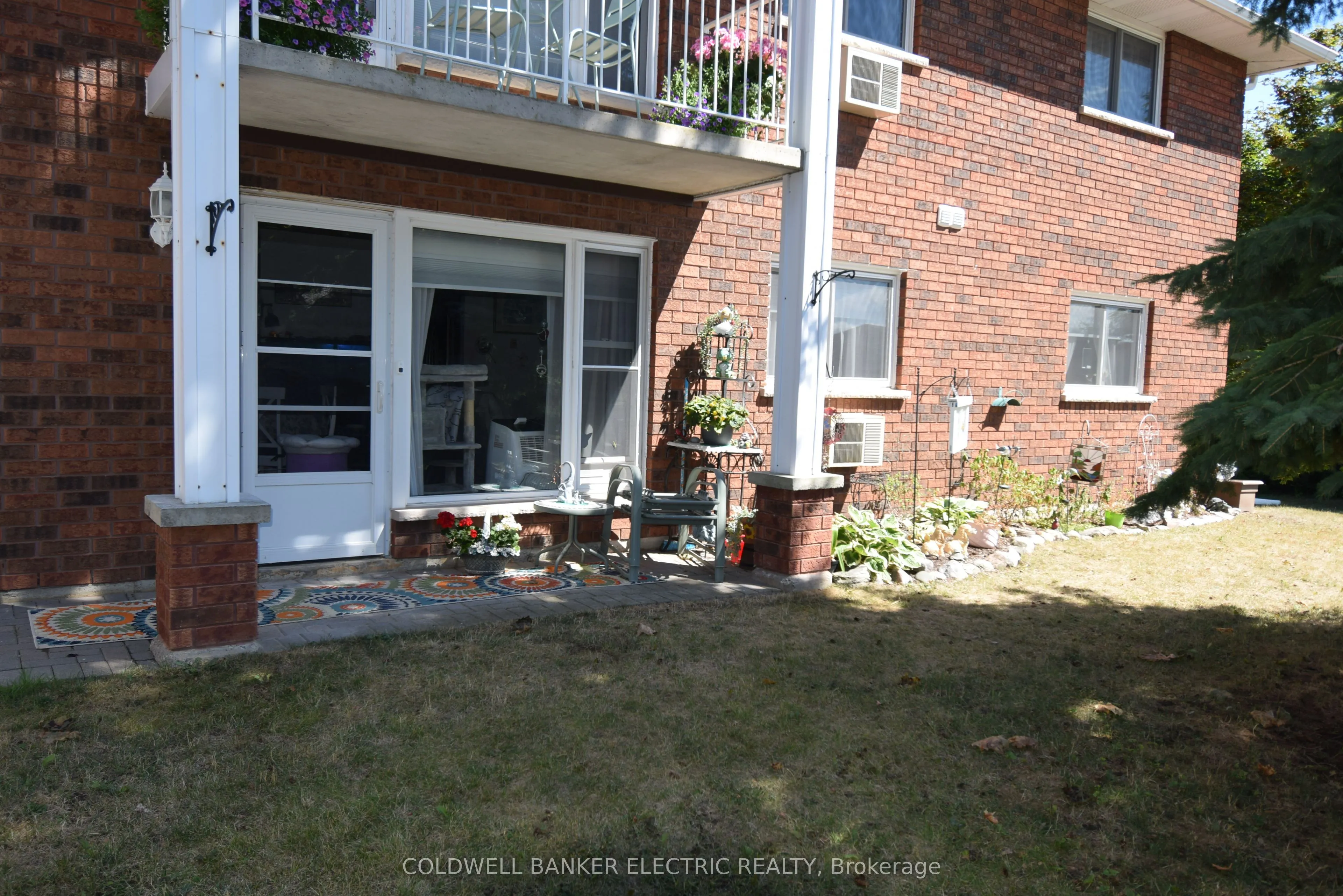 2418 Mountland Drive, #104