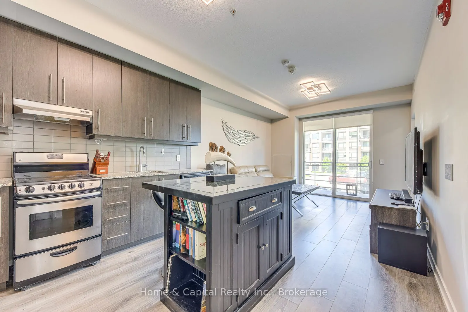 10 Esplanade Lane, #217 (Unfurnished)