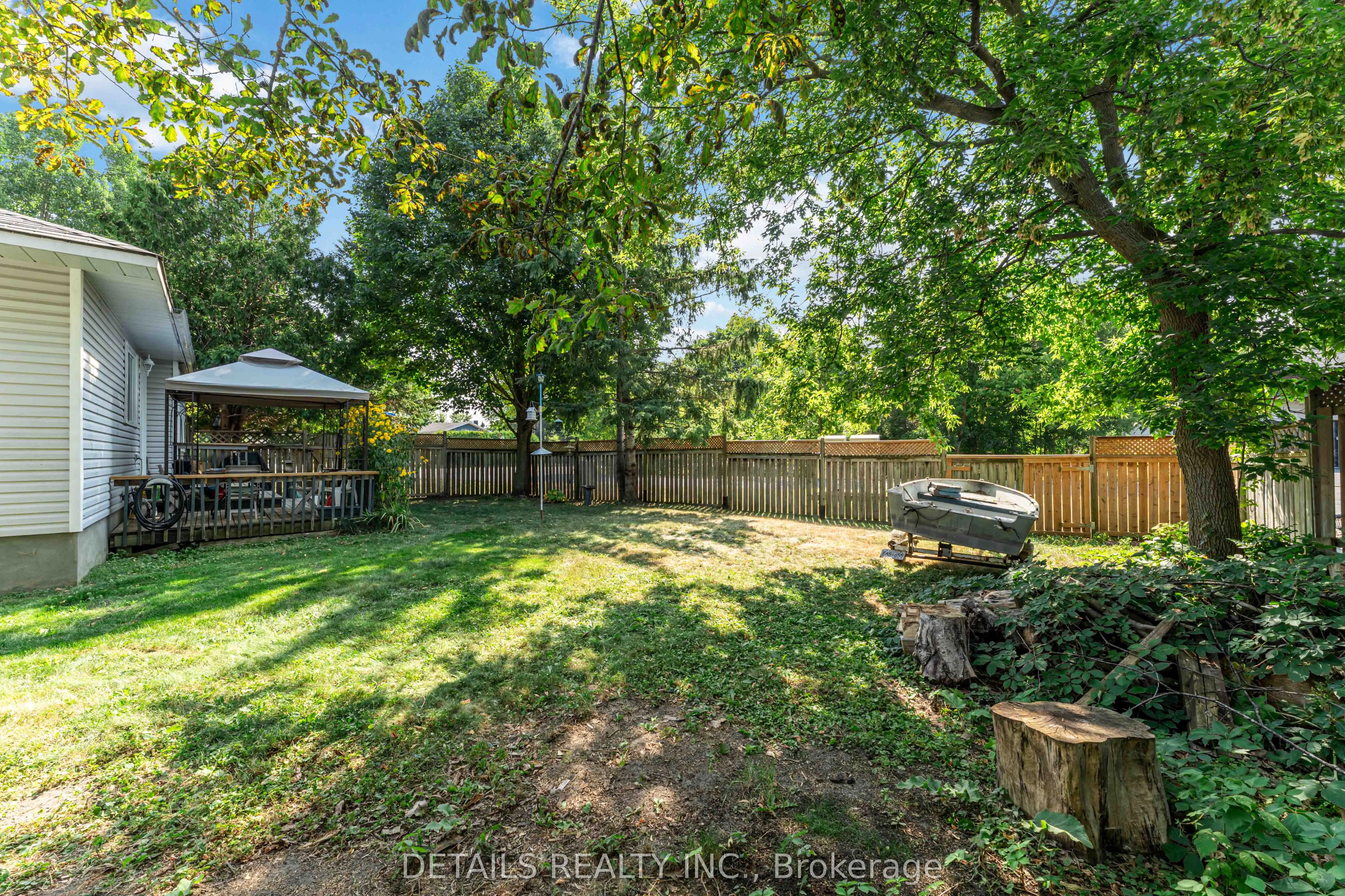 12 Henry Goulburn Way