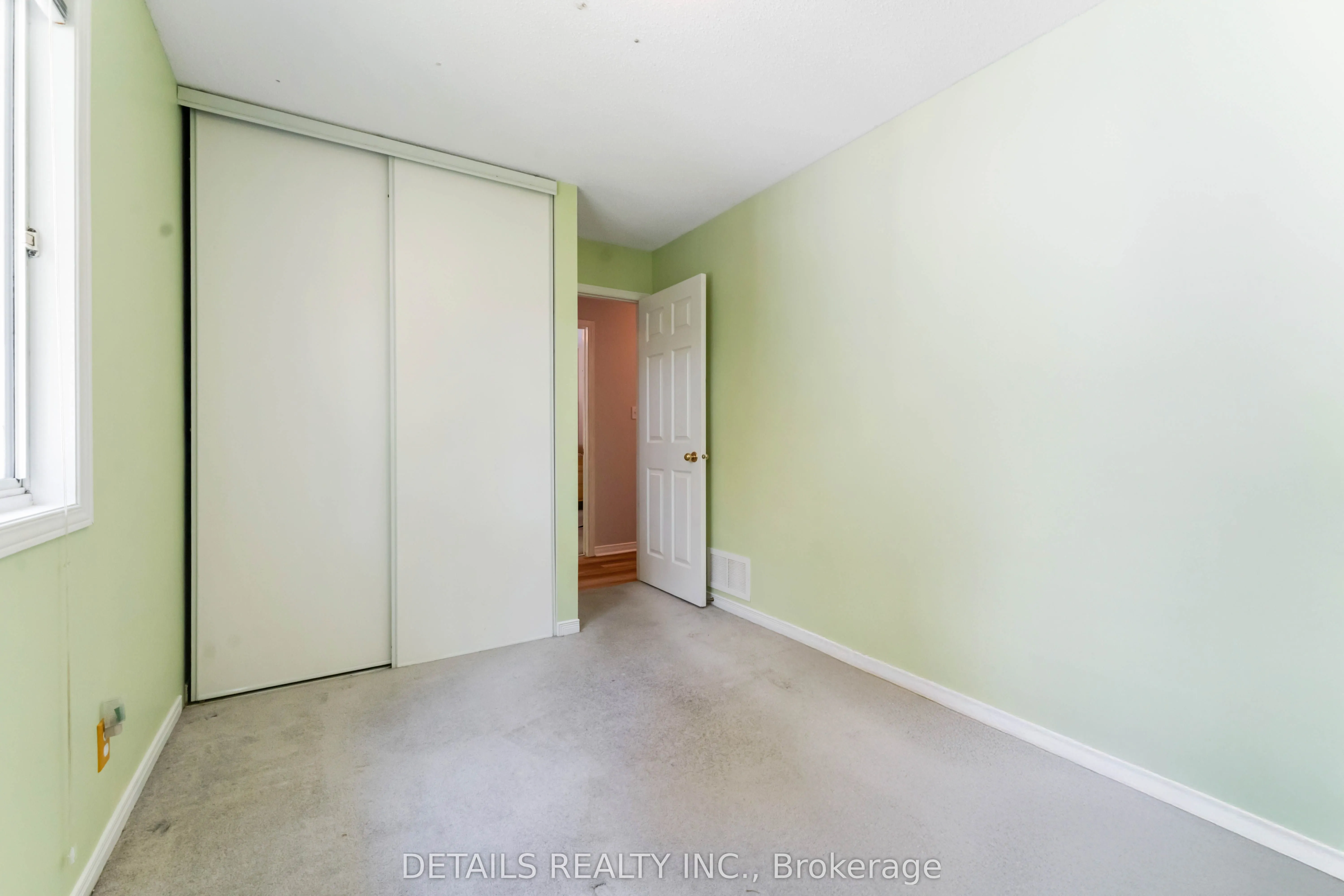 12 Henry Goulburn Way