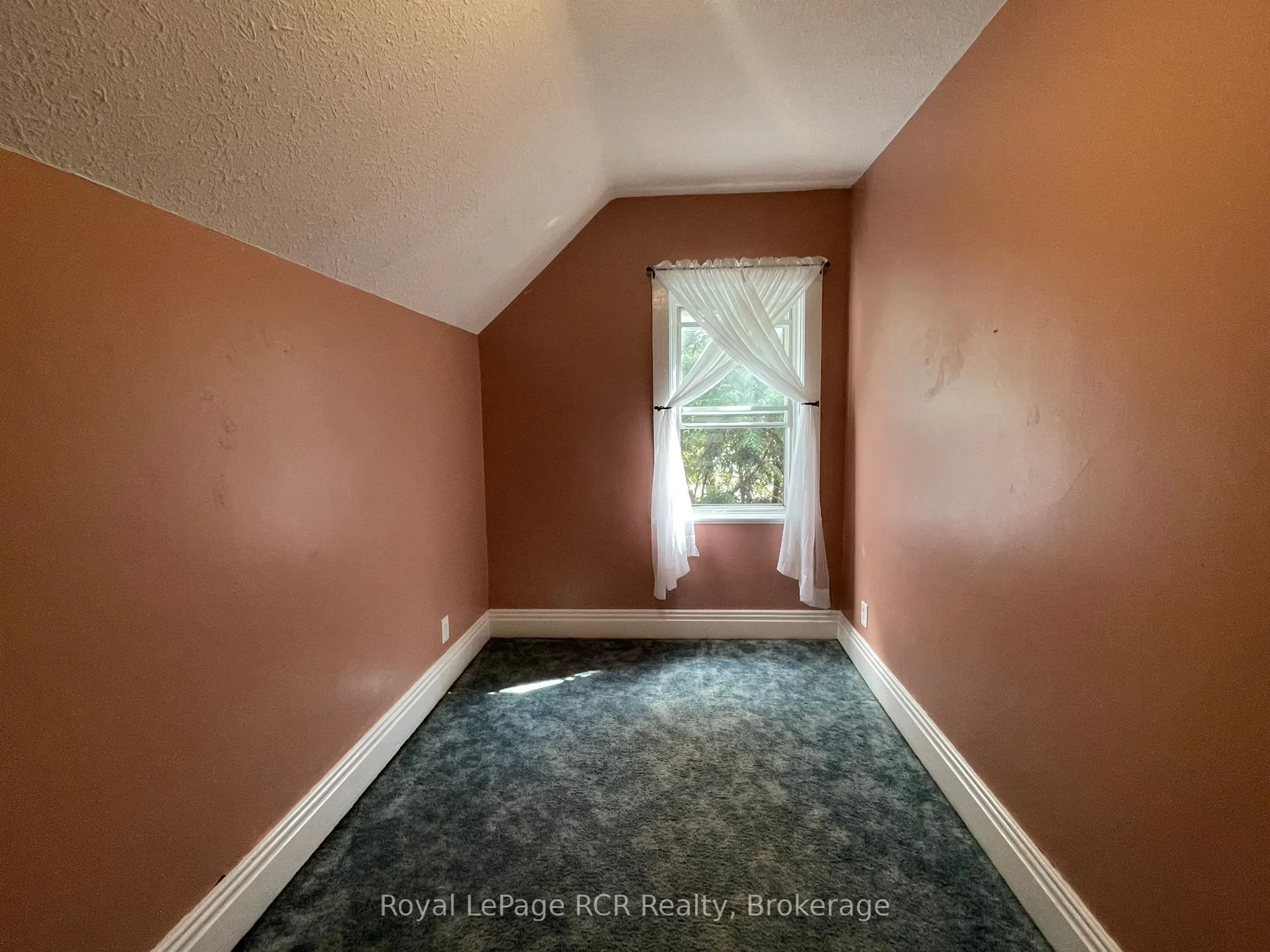 349427 4th Concession B