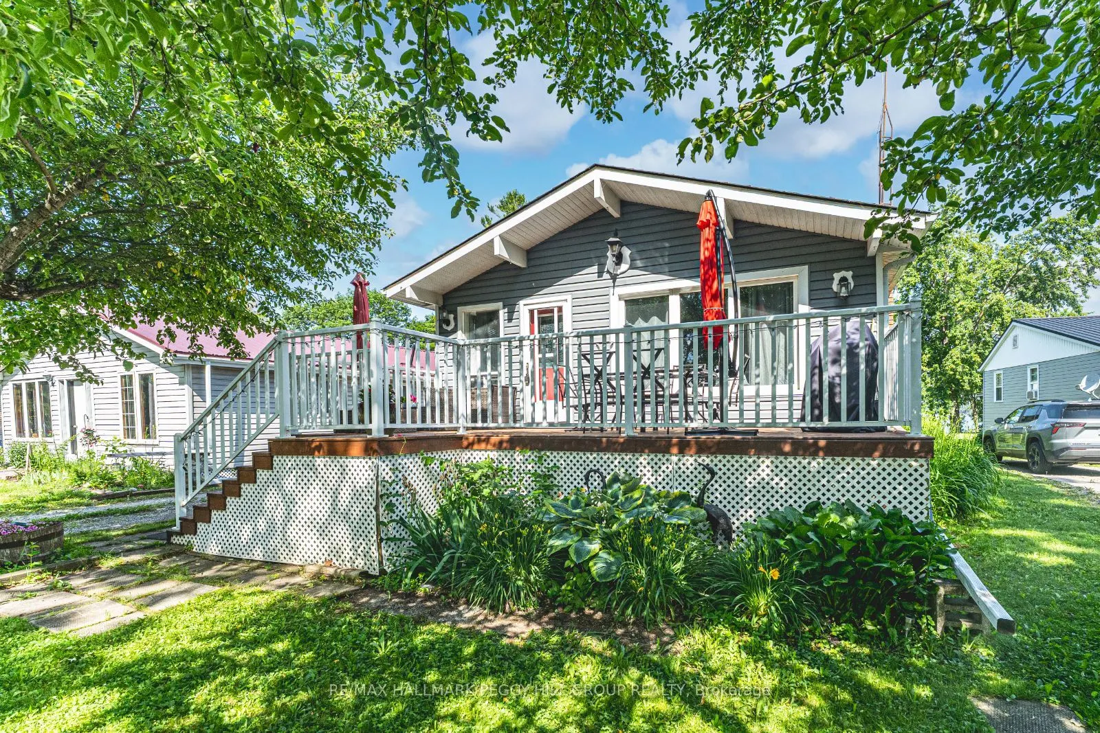 185 Avery Point Road