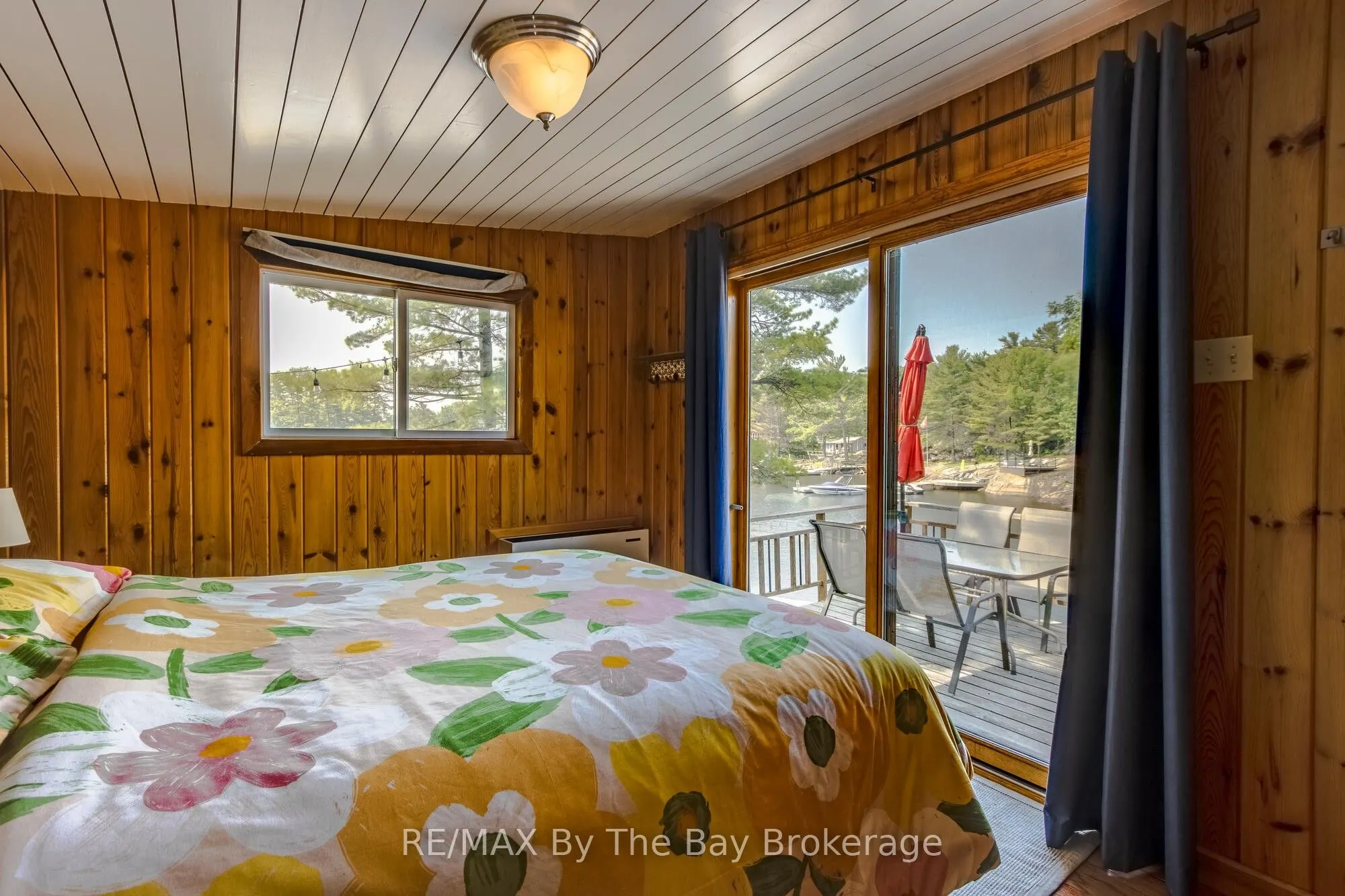 1518 Island 1040