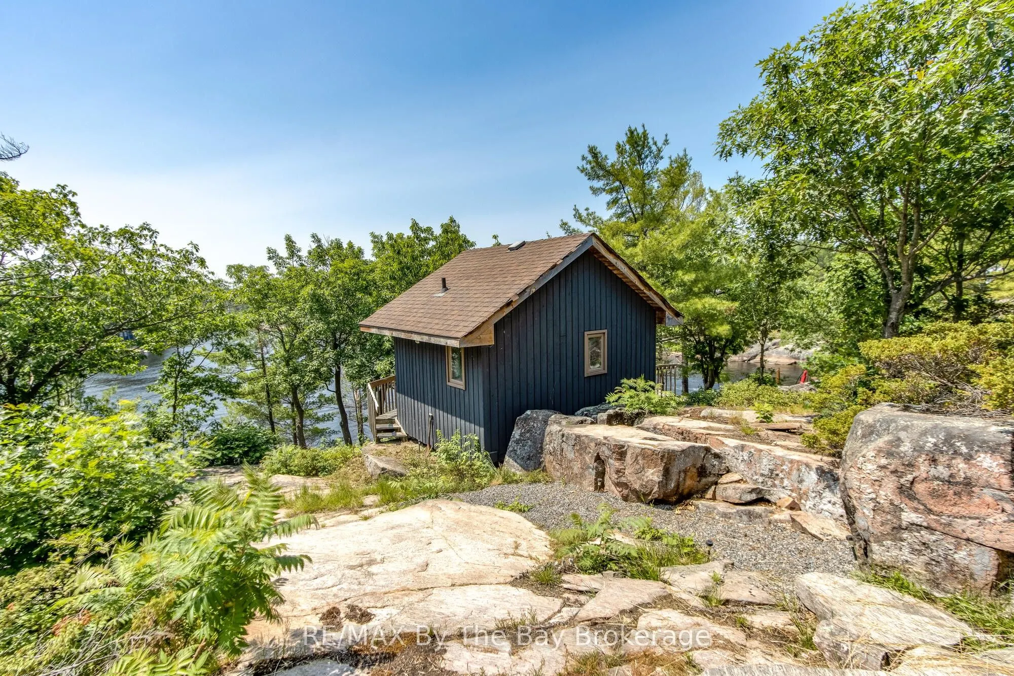 1518 Island 1040