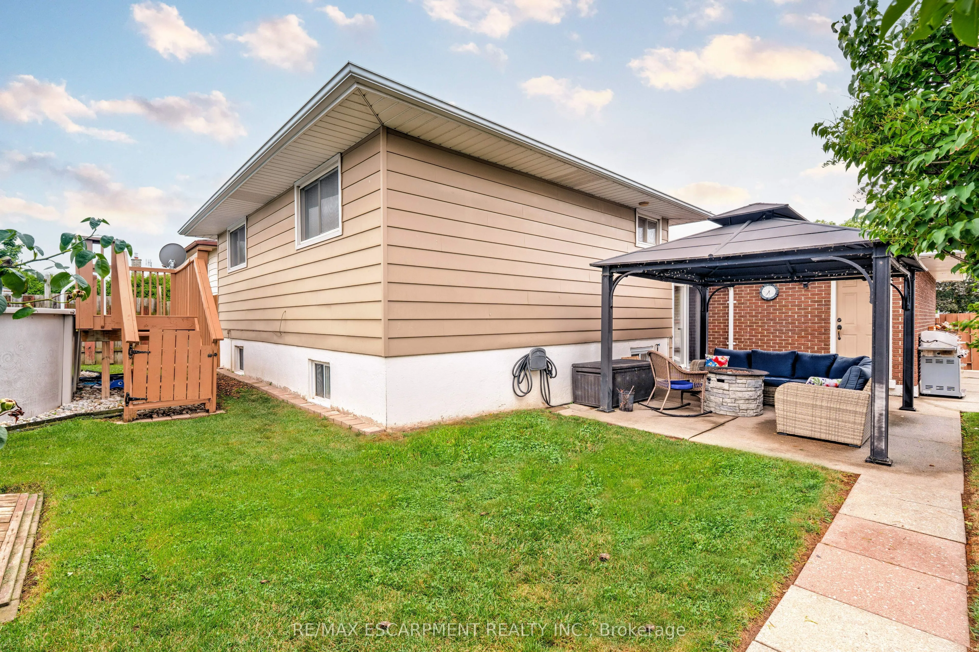 26 Madoc Street