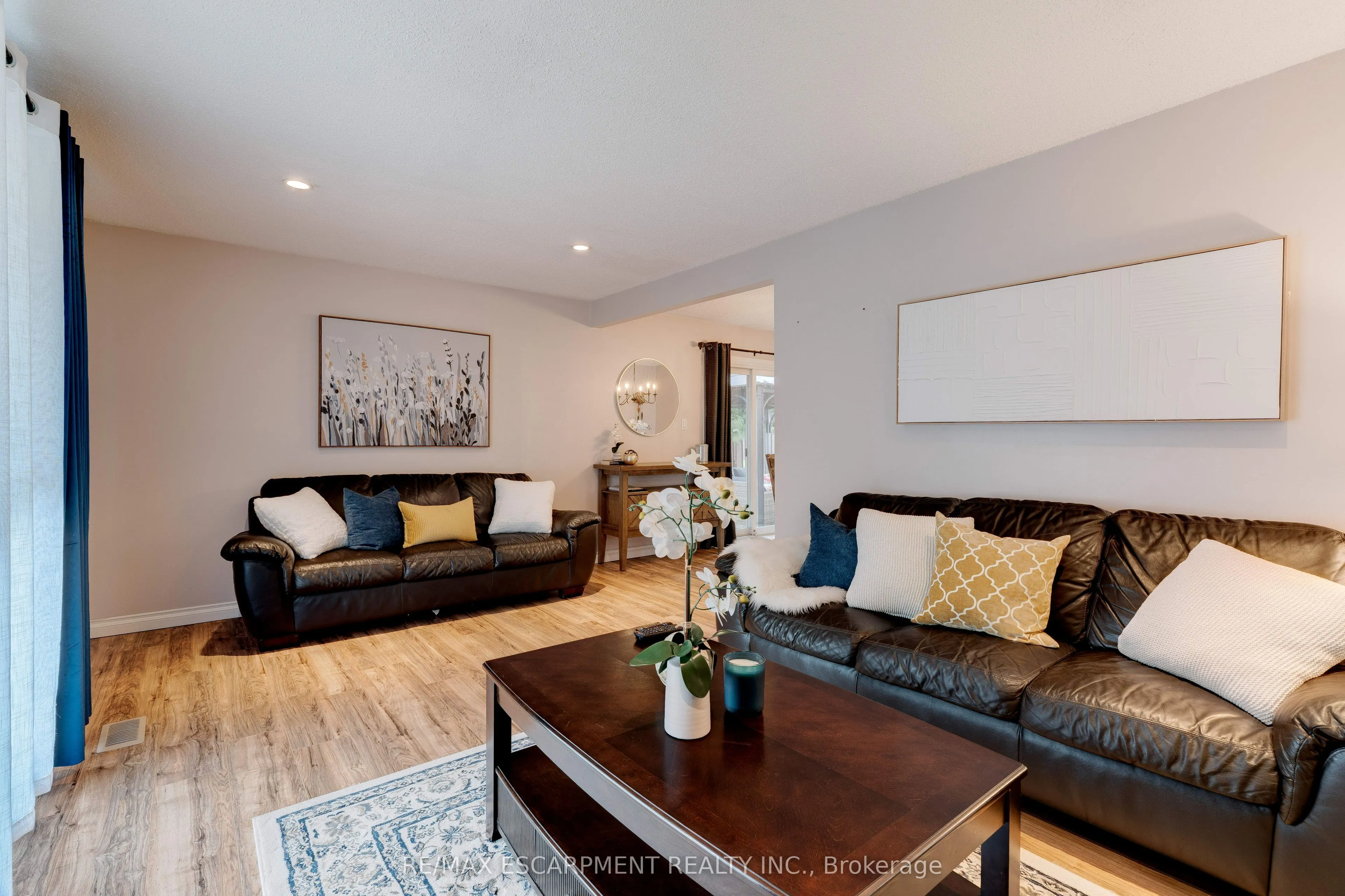 26 Madoc Street