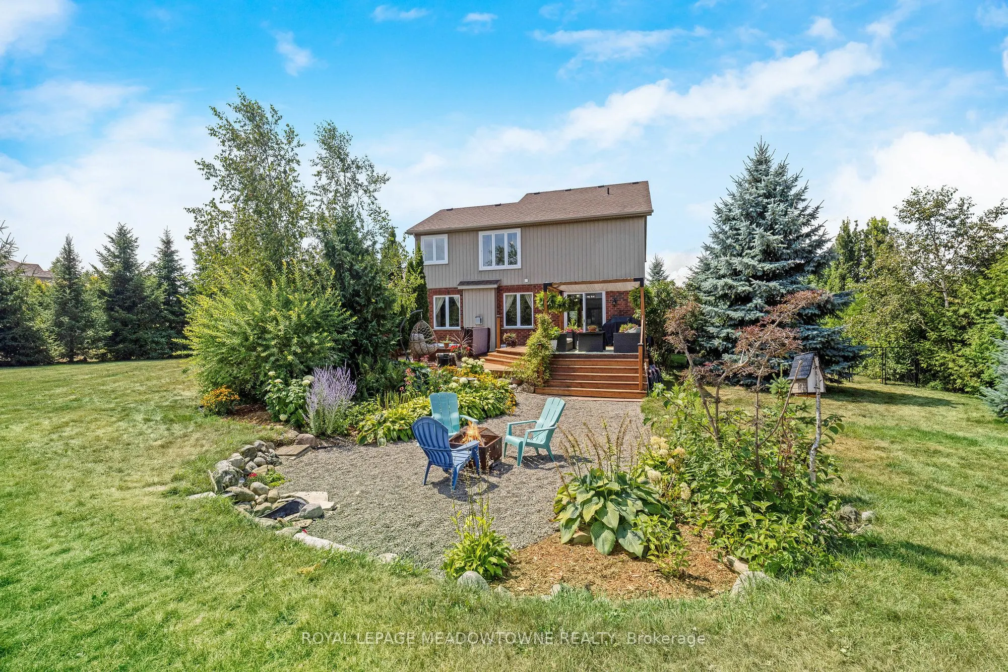 26 Island Lake Road