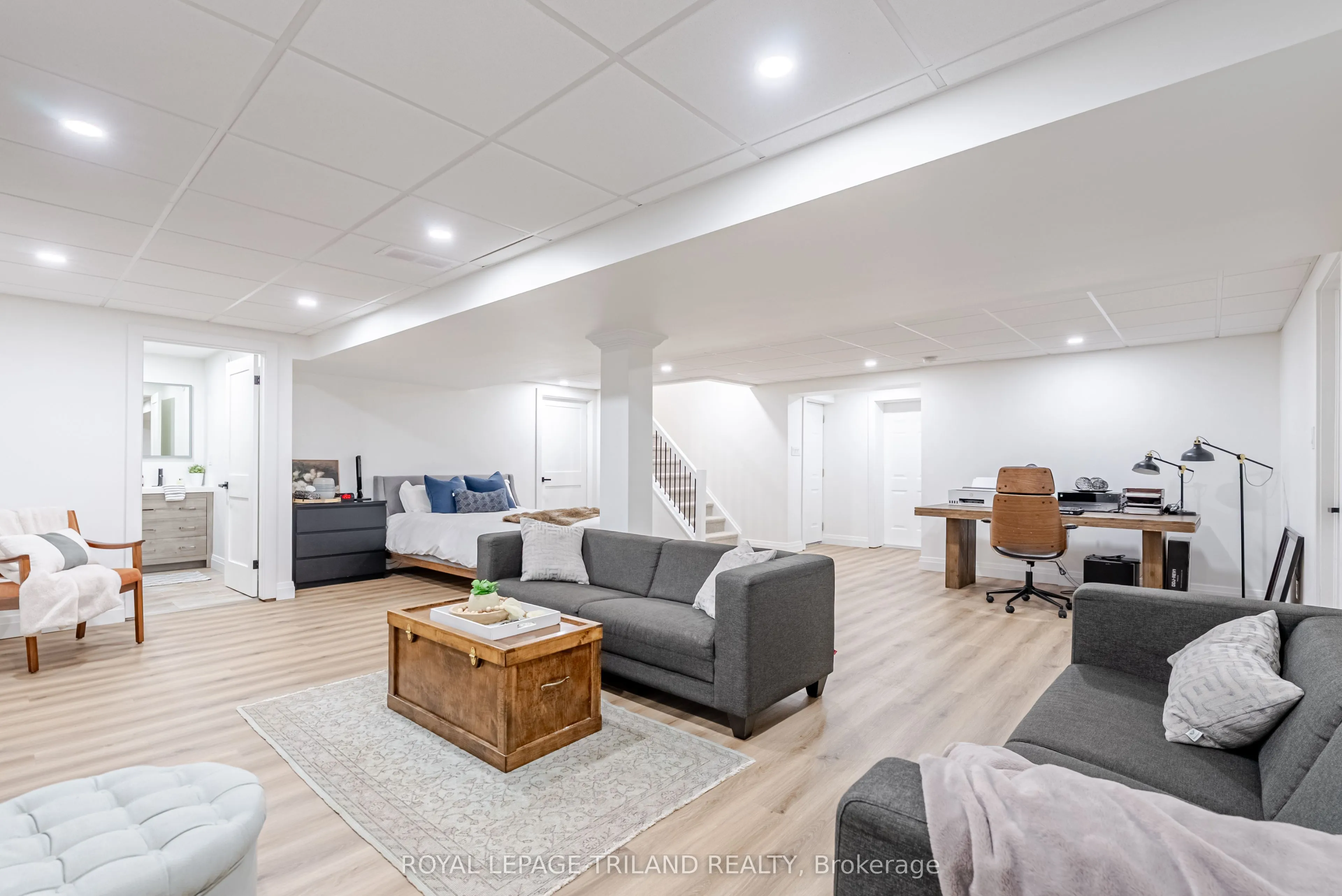 3921 Elgin Road