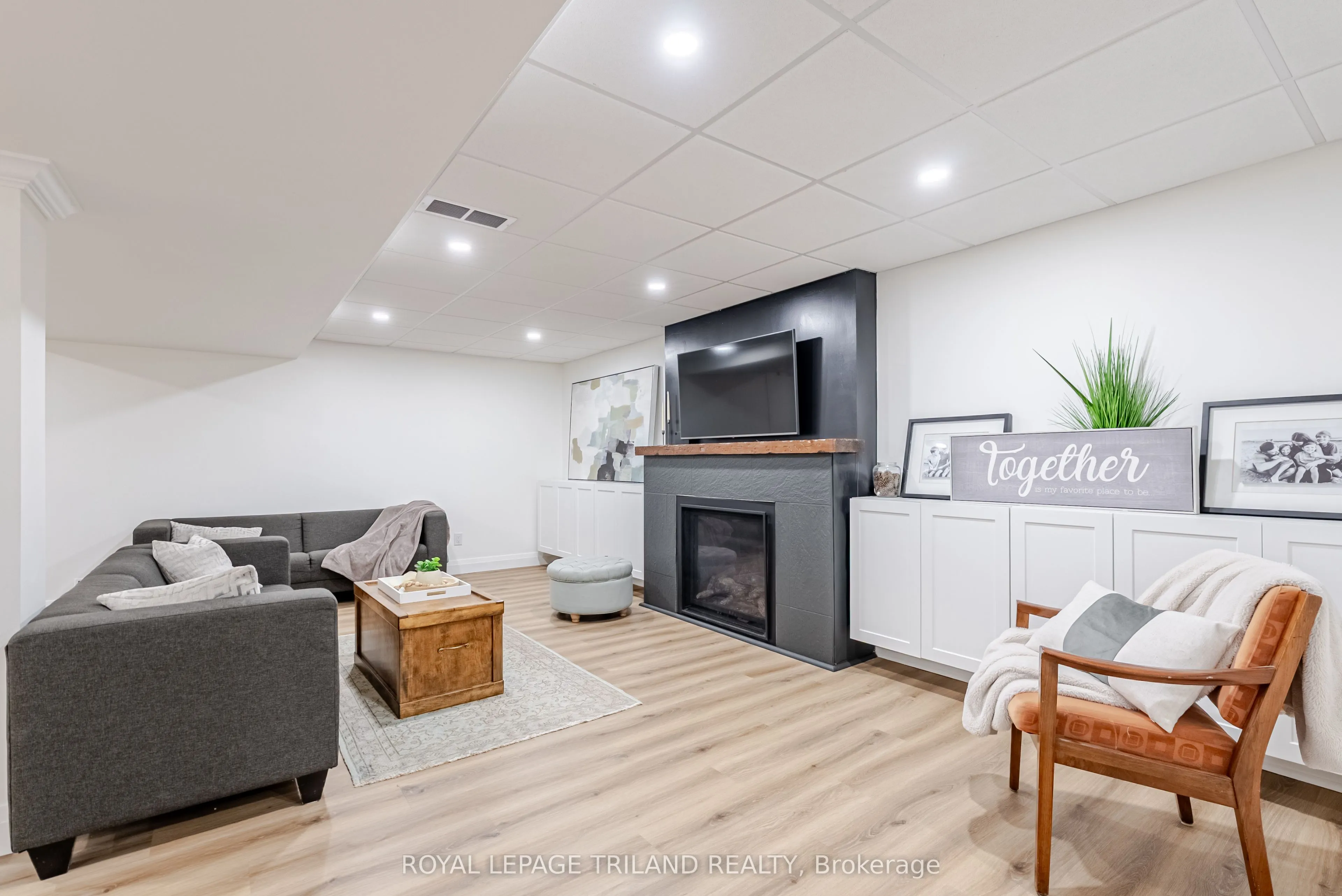 3921 Elgin Road
