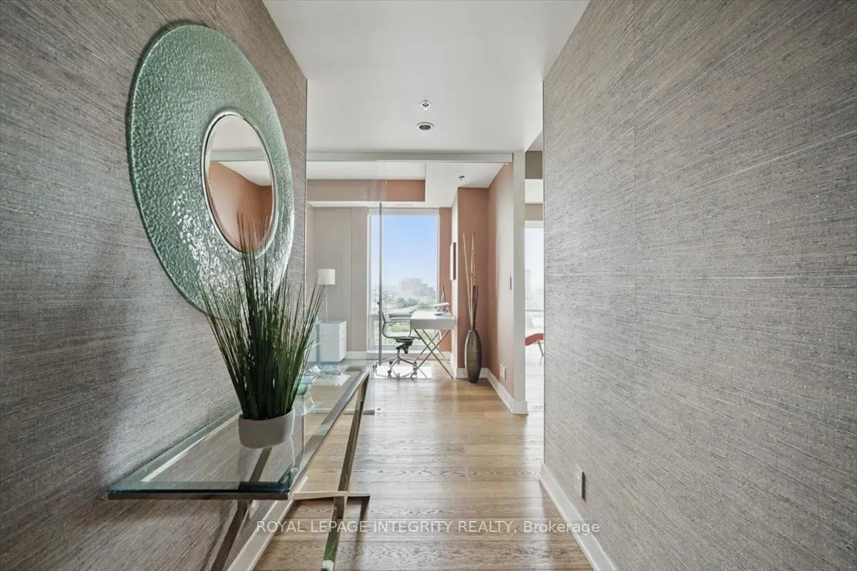 428 Sparks Street, #1006