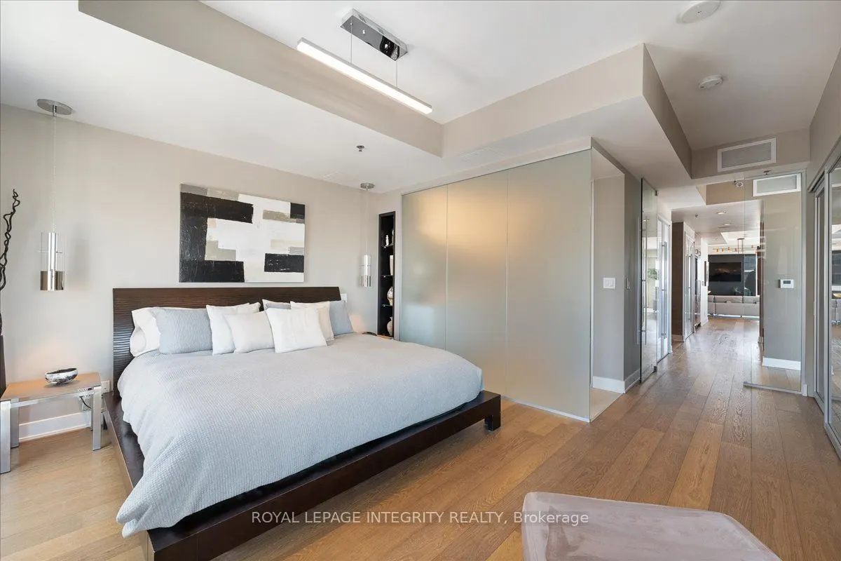 428 Sparks Street, #1006