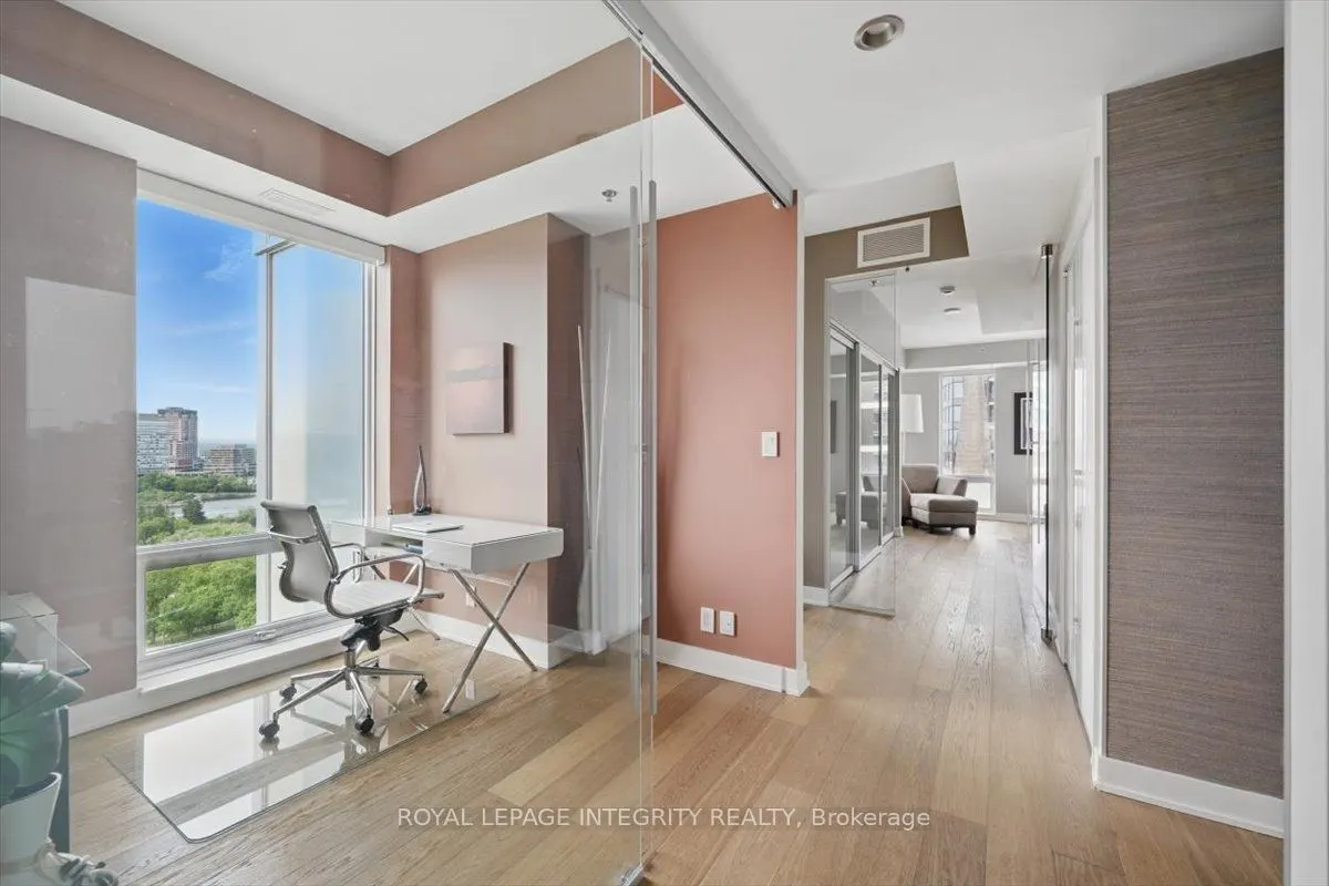 428 Sparks Street, #1006