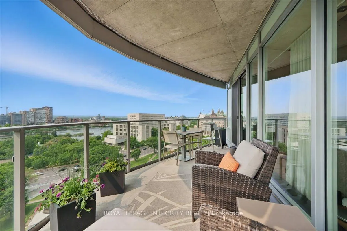428 Sparks Street, #1006