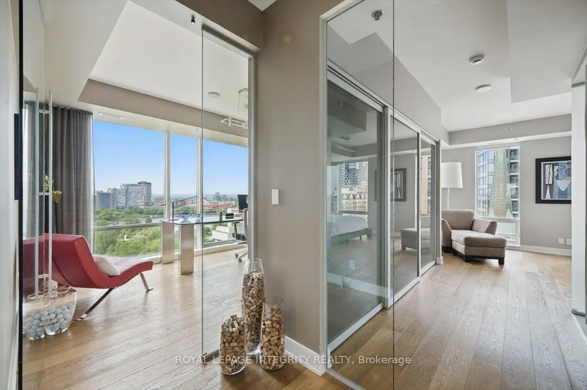 428 Sparks Street, #1006