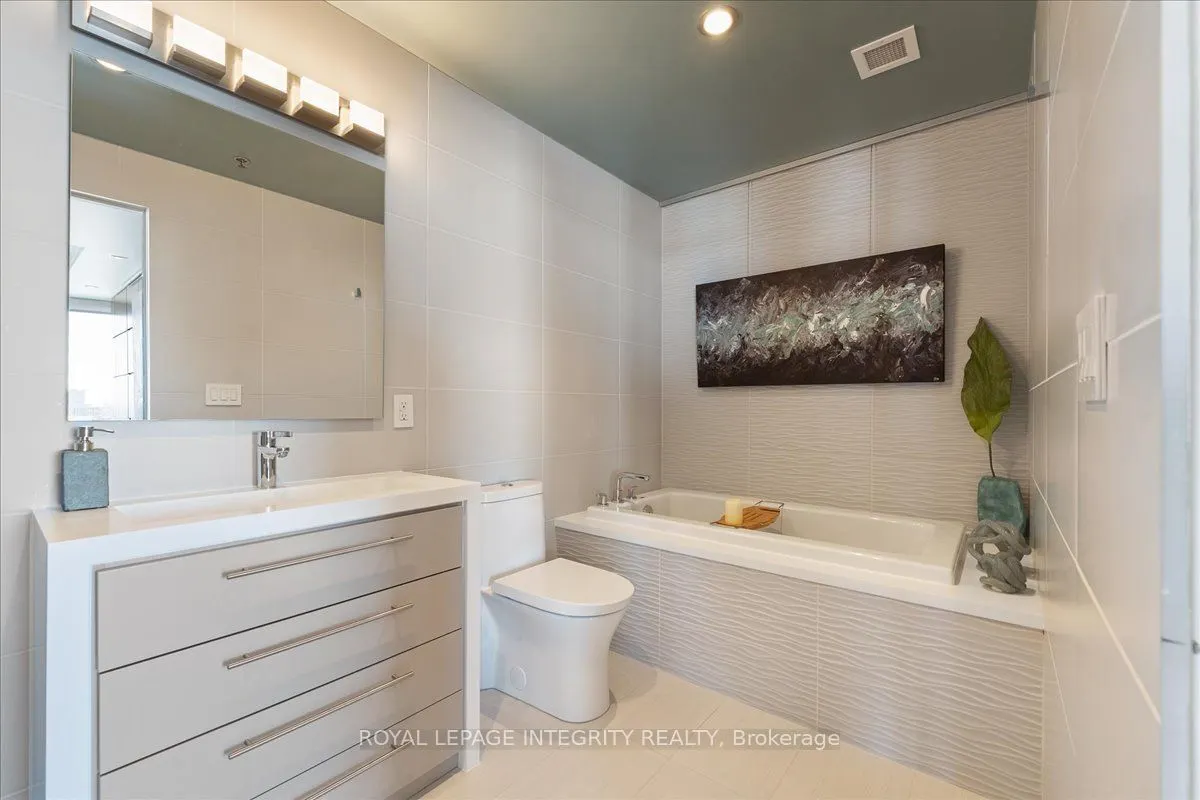 428 Sparks Street, #1006