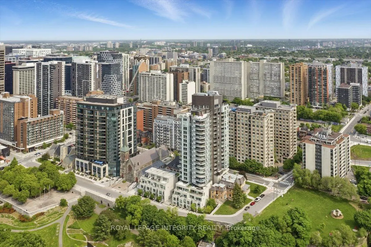 428 Sparks Street, #1006