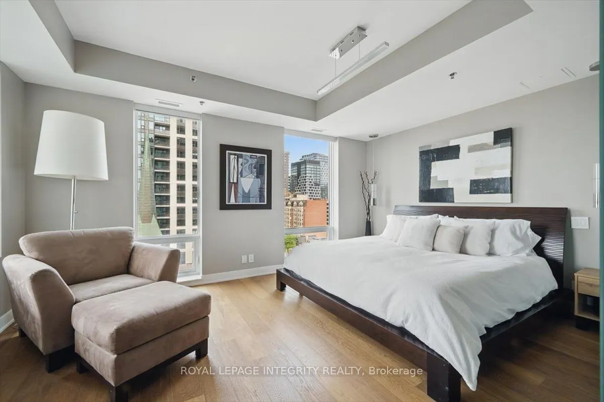 428 Sparks Street, #1006