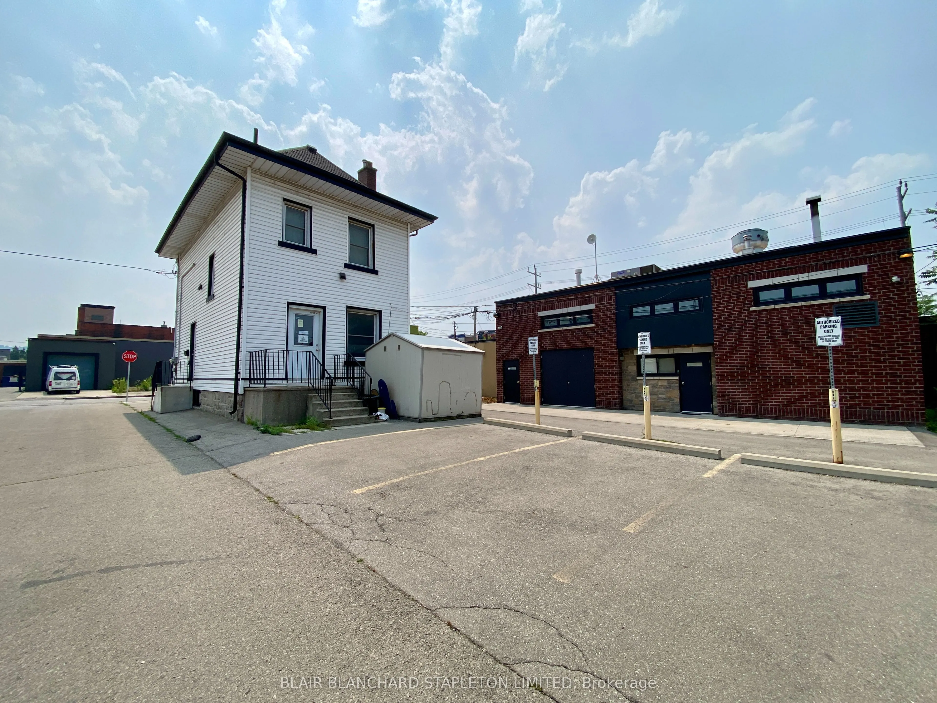 3 Britannia Avenue N