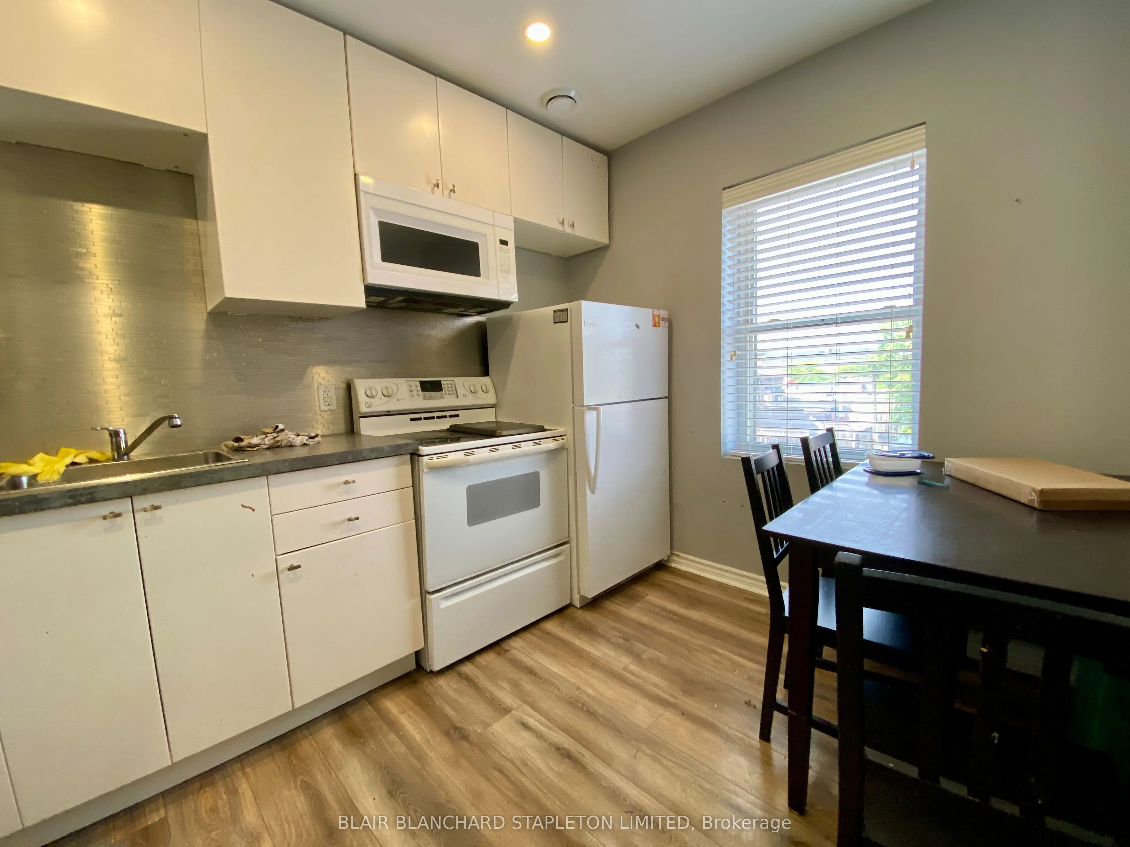 3 Britannia Avenue N