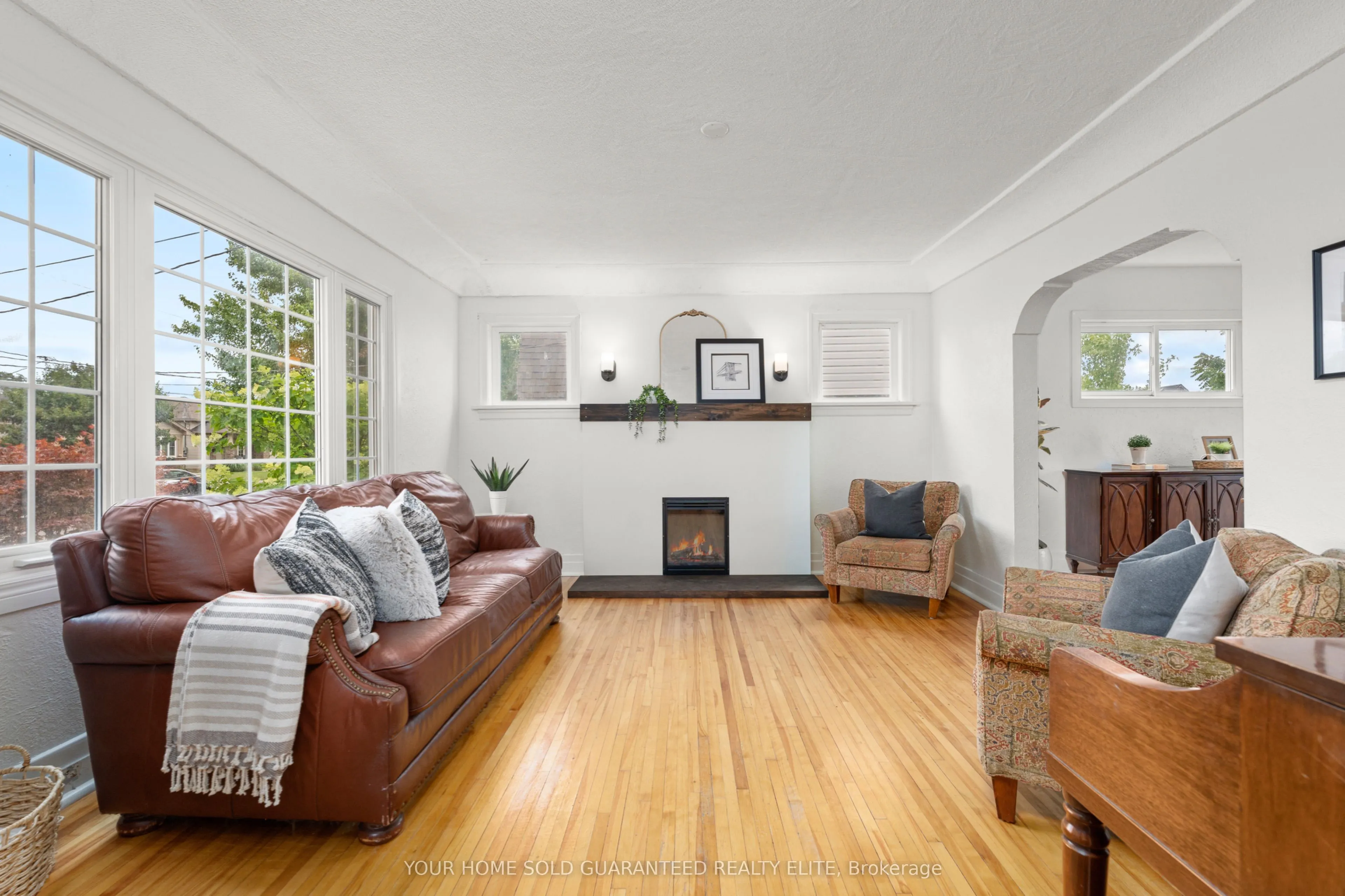 107 Wallace Avenue S
