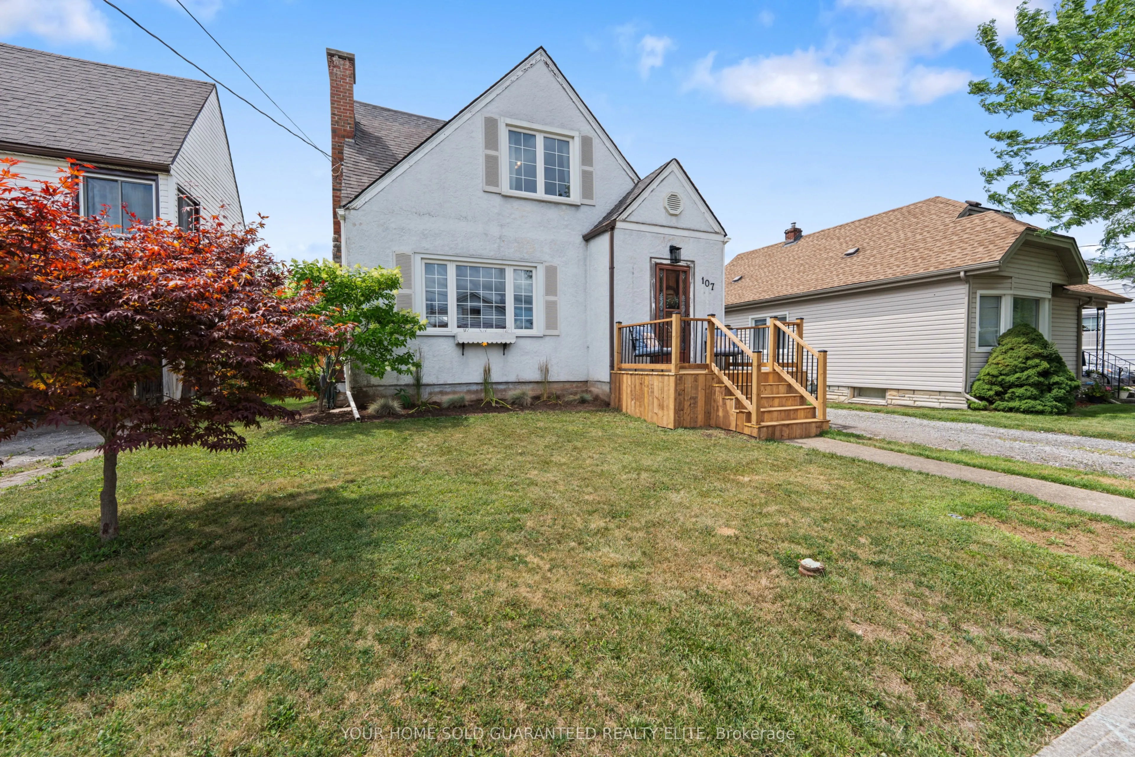 107 Wallace Avenue S