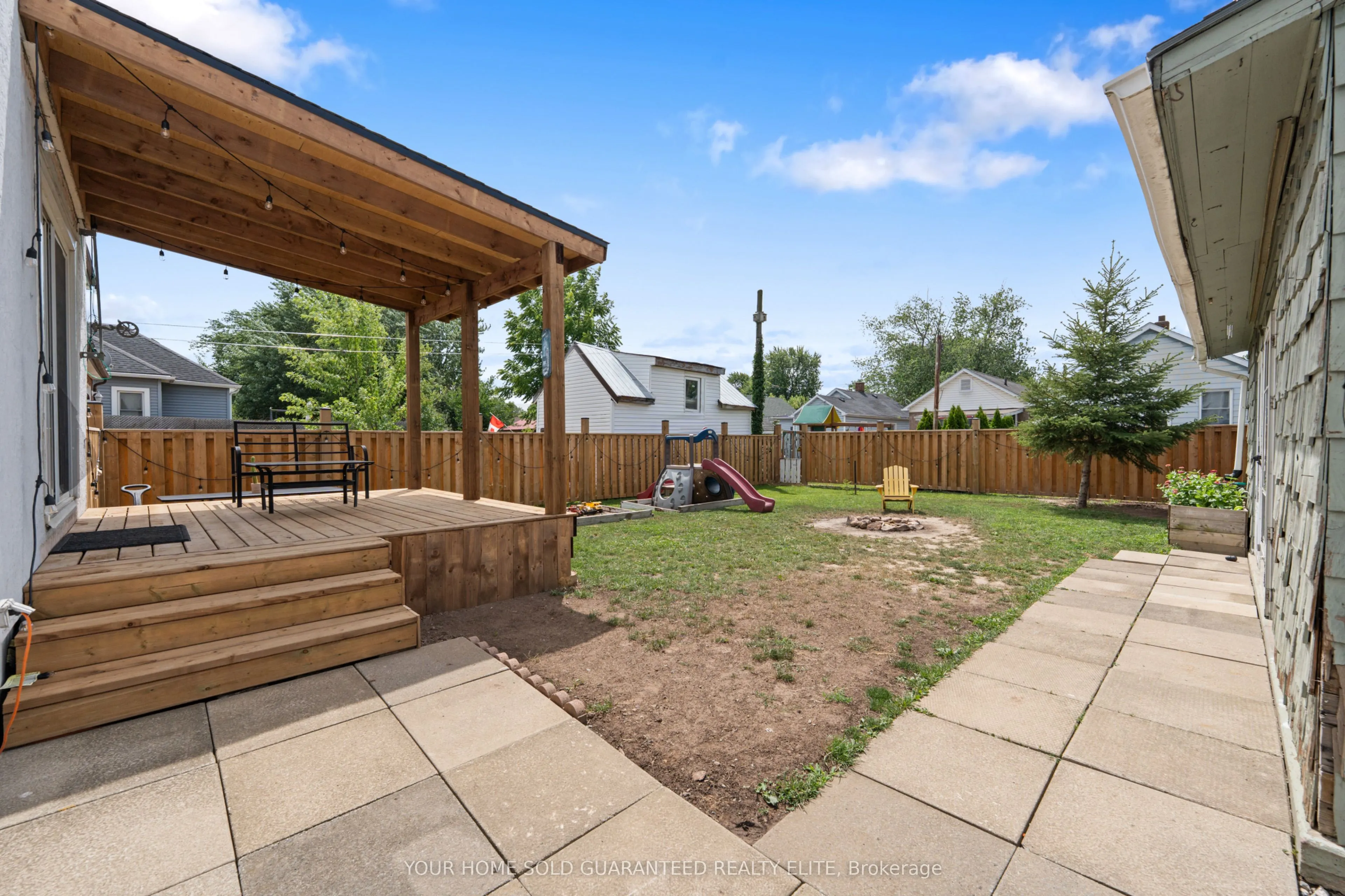 107 Wallace Avenue S