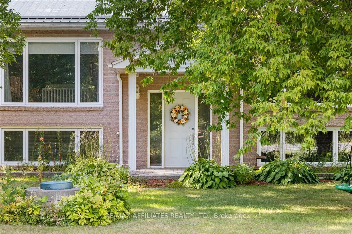 2144 Route 500 Road W