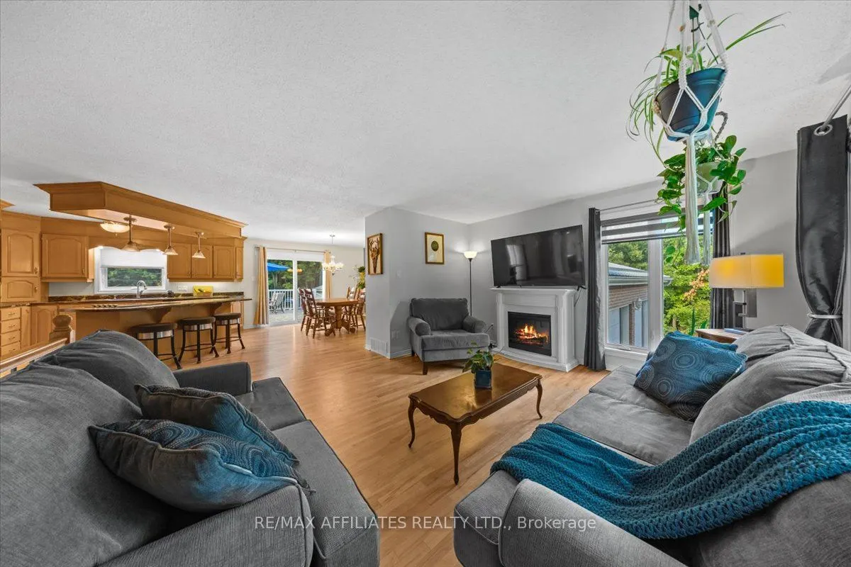 2144 Route 500 Road W