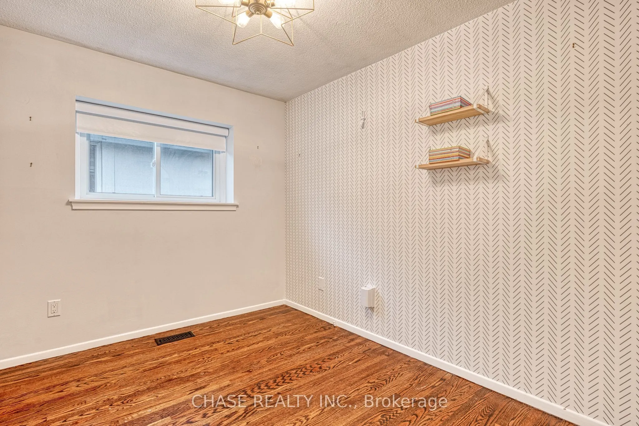25 Glenvale Drive