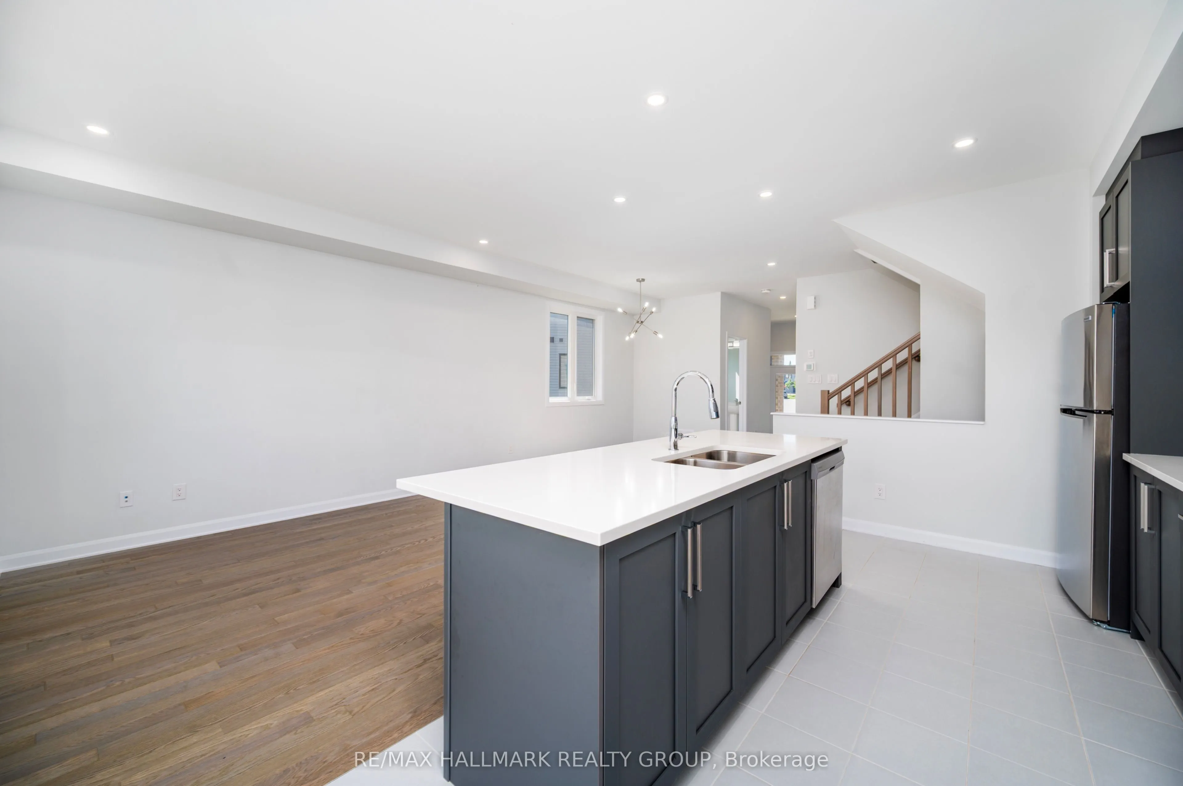 315 Blossom Pass Terrace