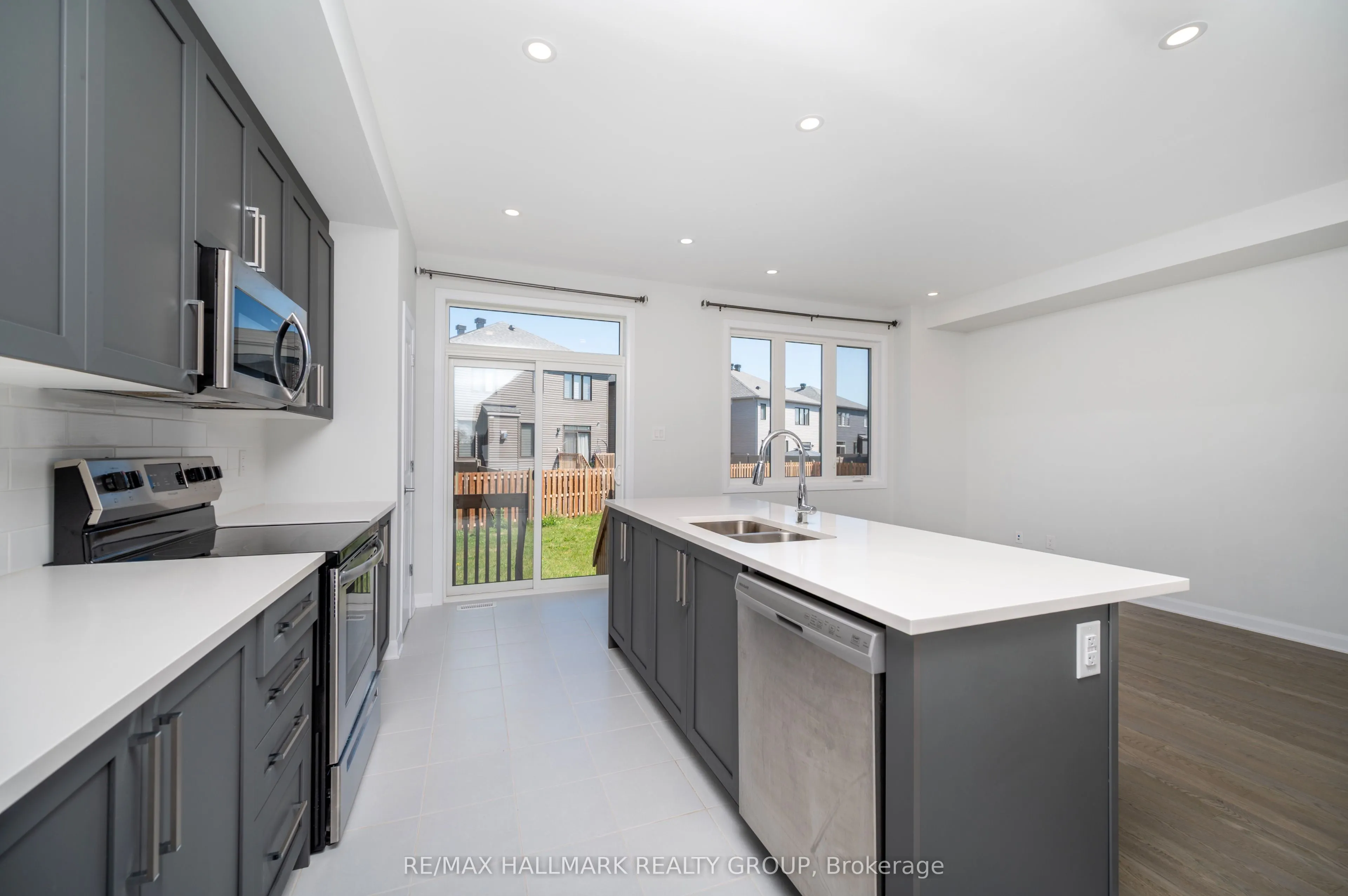 315 Blossom Pass Terrace