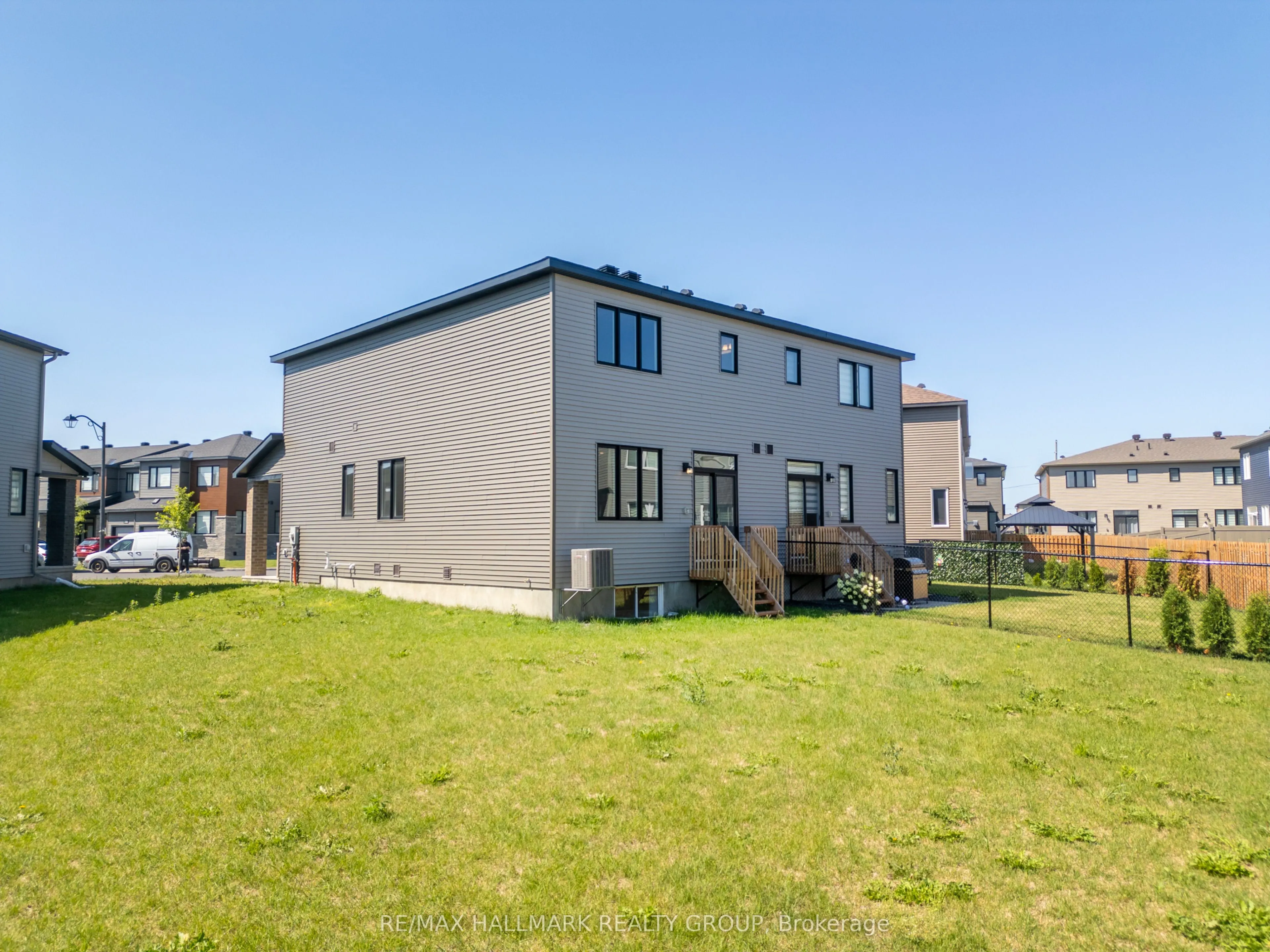 315 Blossom Pass Terrace
